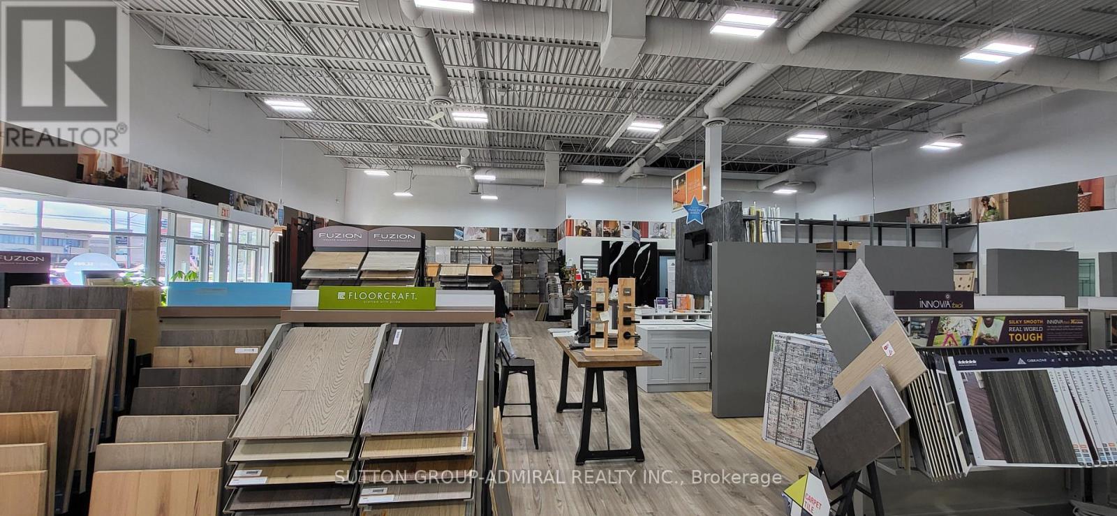 B5 - 4190 Steeles Avenue W, Vaughan, Ontario  L4L 3S8 - Photo 7 - N12486829