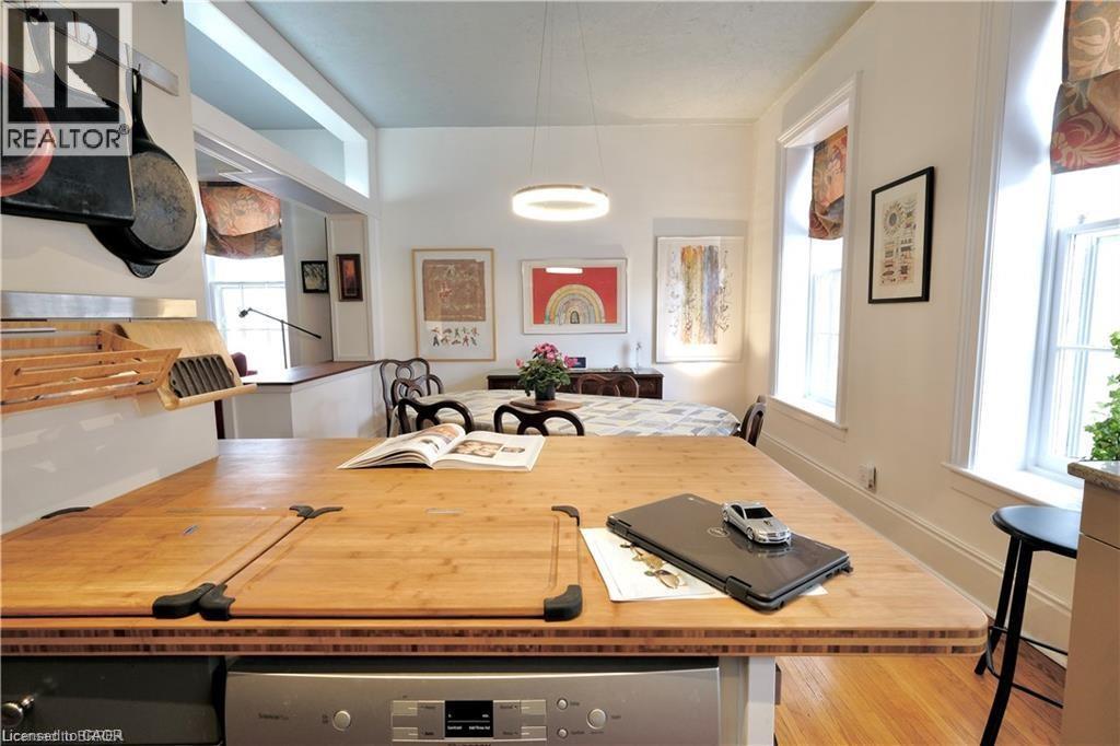 36 Dumfries Street Unit# Upper, Paris, Ontario  N3L 2C8 - Photo 8 - 40781662