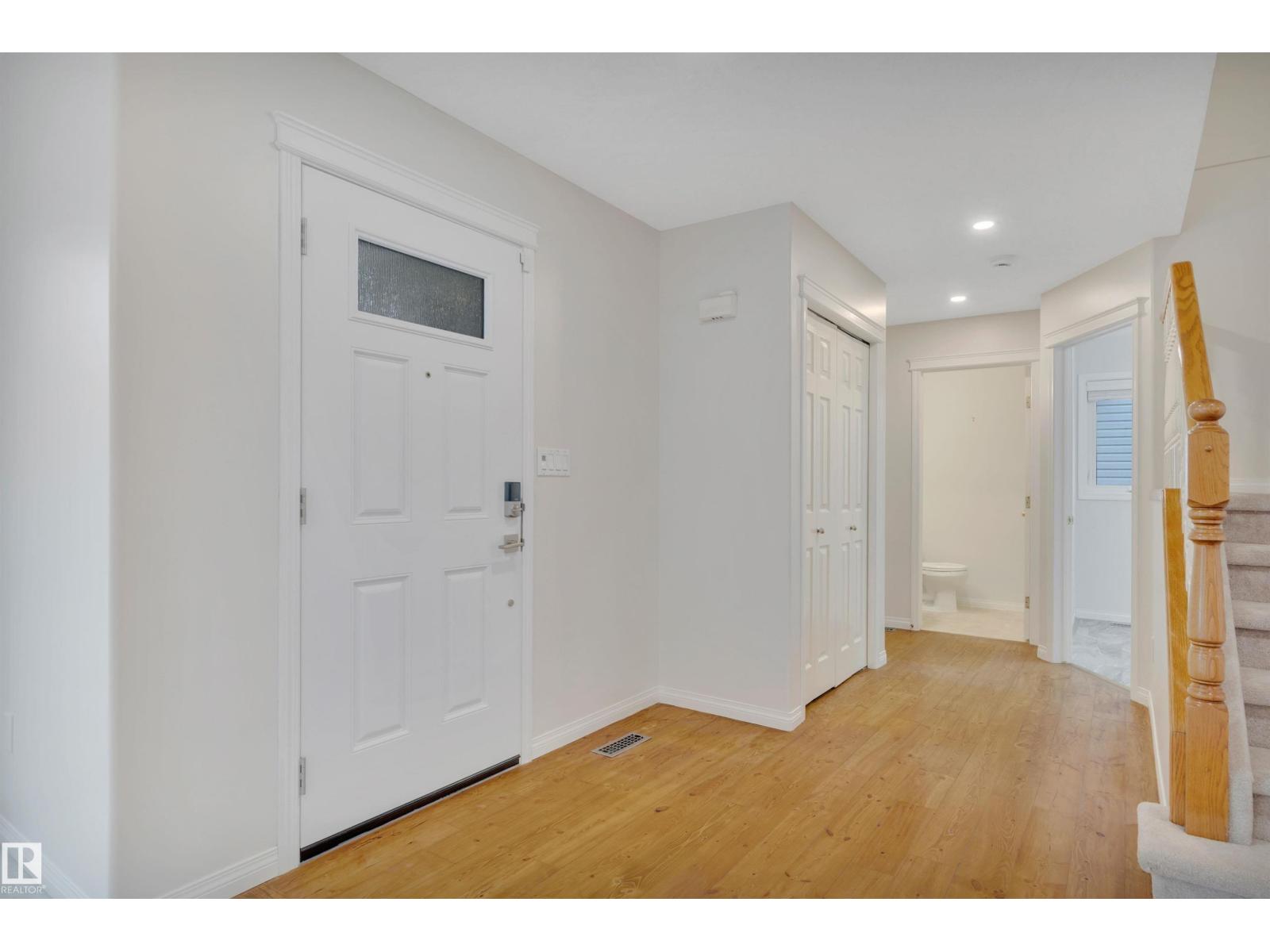 1330 118a St Nw, Edmonton, Alberta  T6J 7G2 - Photo 5 - E4463800