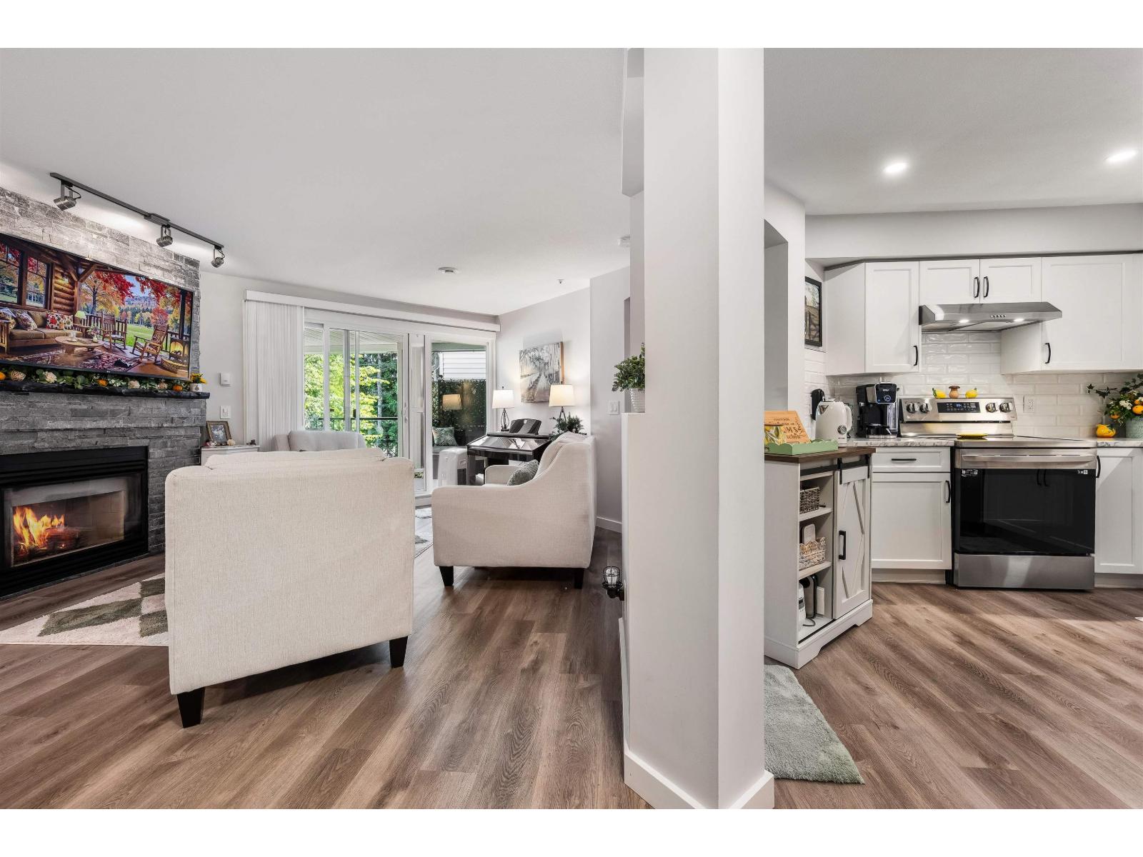 210 20976 56 Avenue, Langley, British Columbia V3A 7Z2 - Photo 9 - R3049889