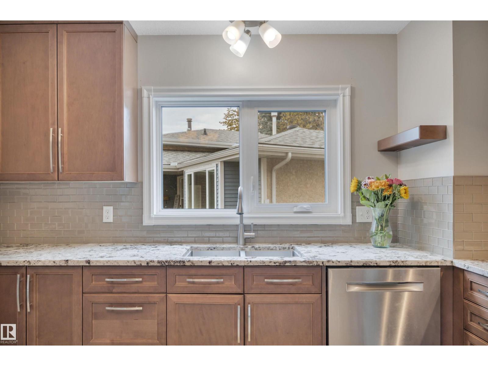 4508 32a Av Nw, Edmonton, Alberta  T6L 4W8 - Photo 15 - E4463847