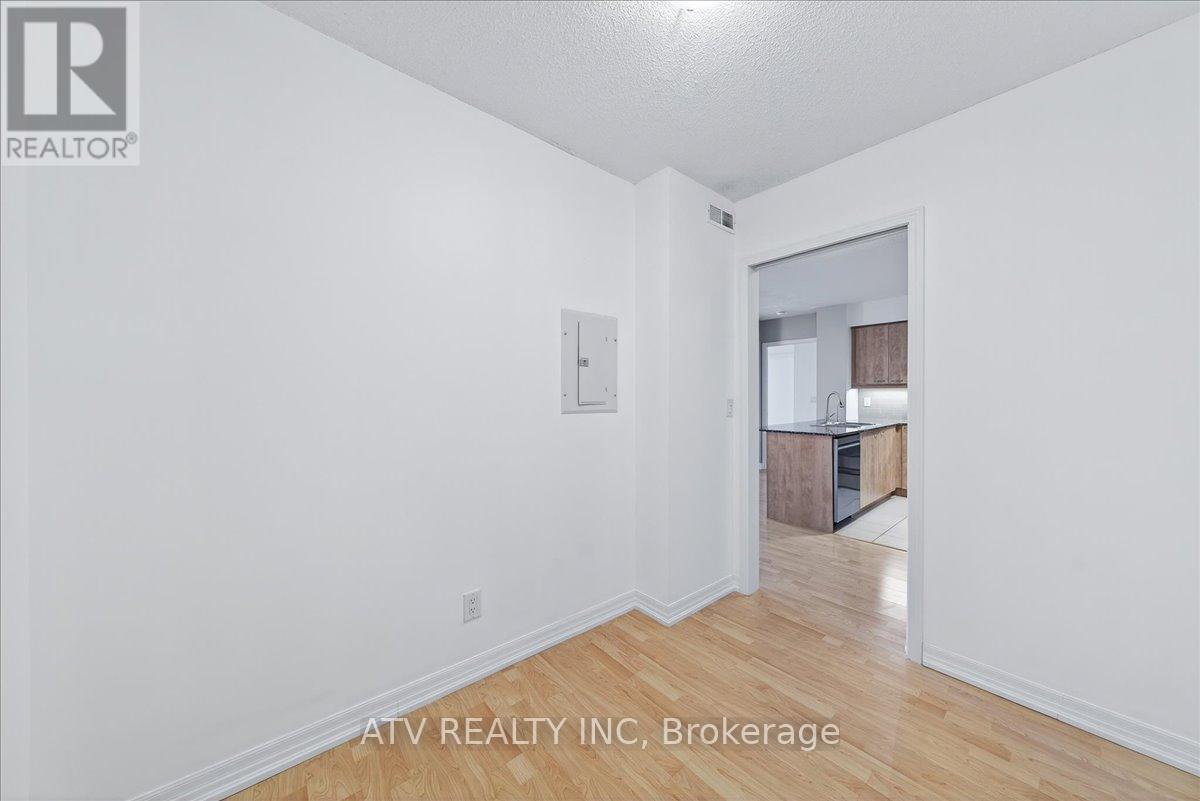 708 - 1403 Royal York Road, Toronto, Ontario  M9P 0A1 - Photo 15 - W12486820