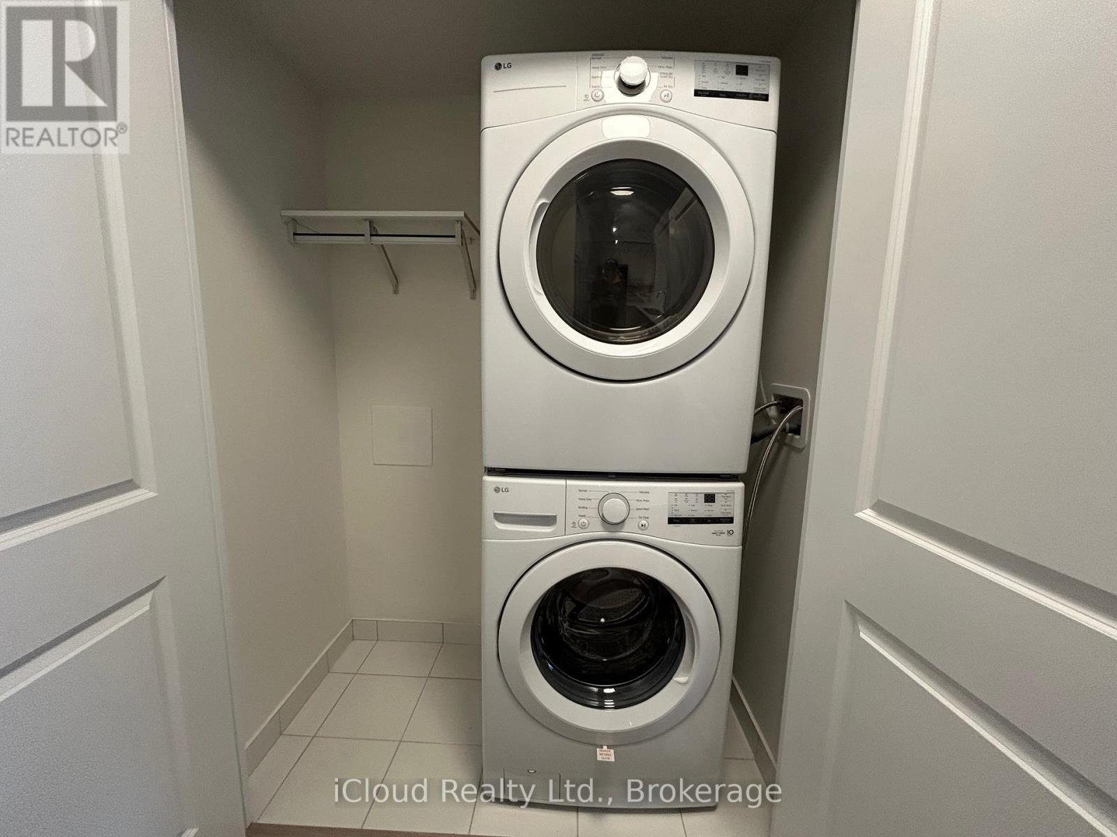 2002 - 15 Watergarden Drive, Mississauga, Ontario  L5R 0H4 - Photo 13 - W12486822