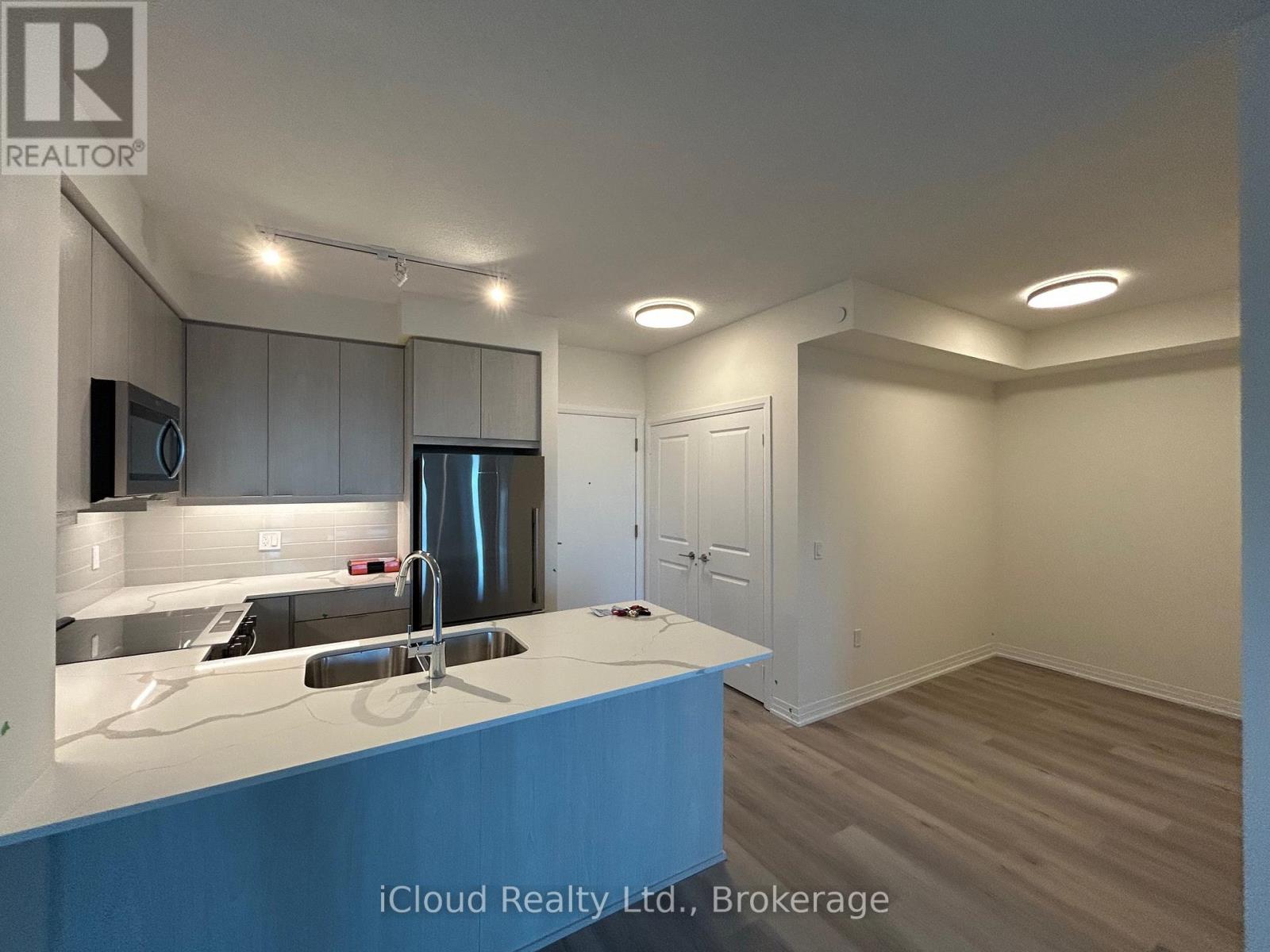 2002 - 15 Watergarden Drive, Mississauga, Ontario  L5R 0H4 - Photo 7 - W12486822