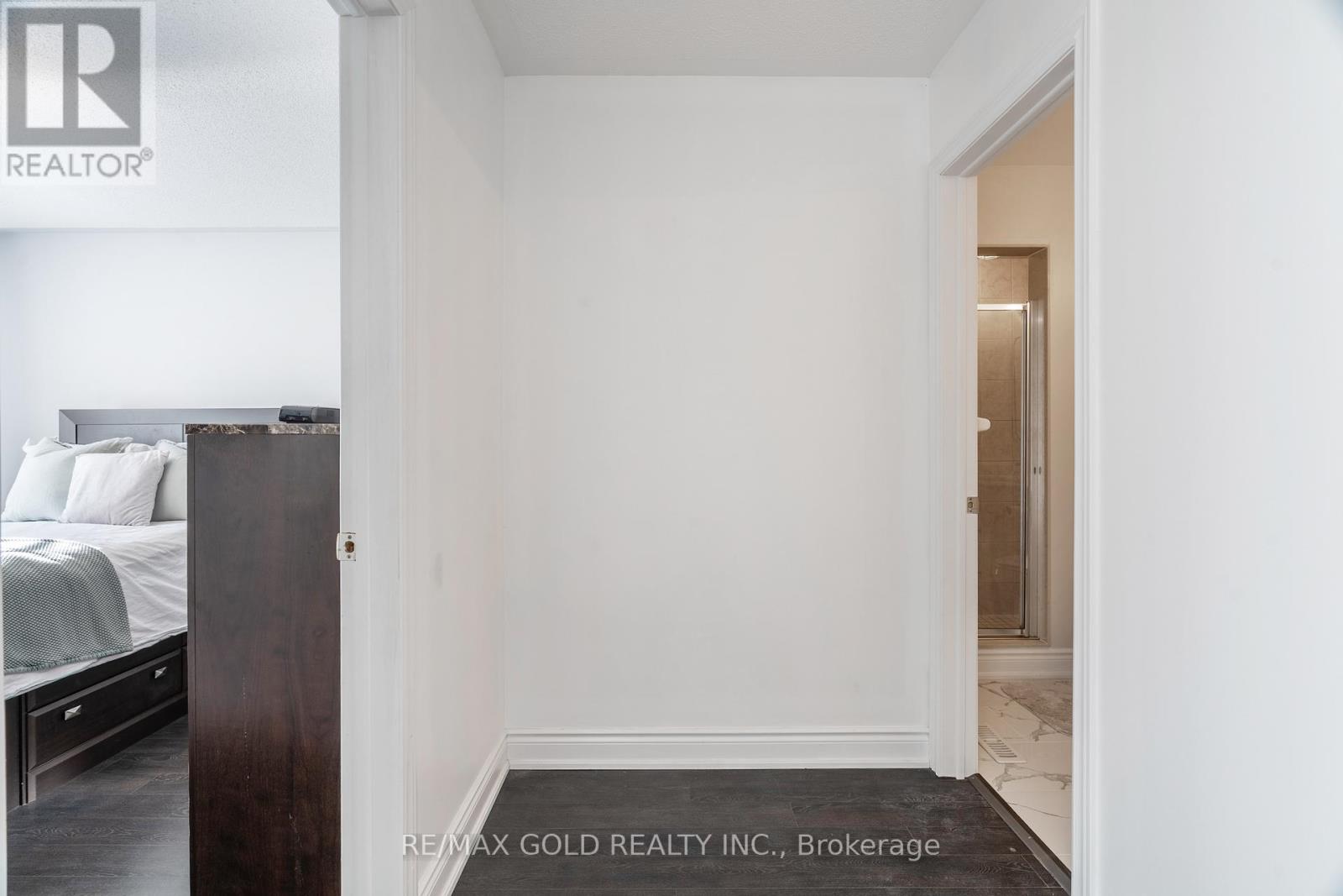 67 Locust Drive, Brampton, Ontario  L6R 0W2 - Photo 17 - W12486827