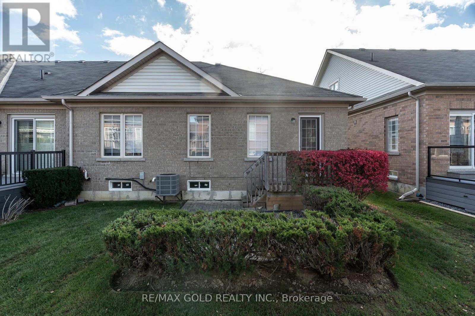 67 Locust Drive, Brampton, Ontario  L6R 0W2 - Photo 35 - W12486827