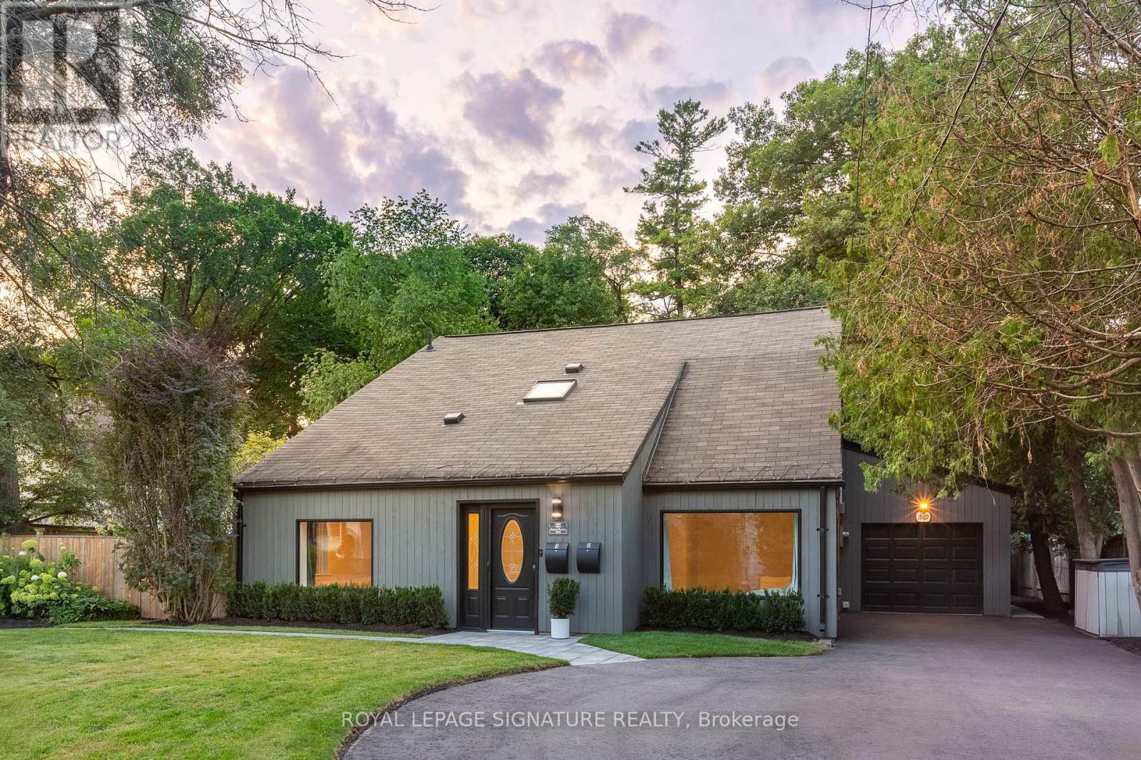 1969 BALSAM AVENUE, Mississauga, Ontario