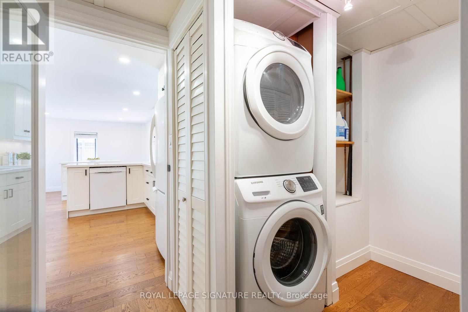 1969 Balsam Avenue, Mississauga, Ontario  L5J 1L3 - Photo 14 - W12486833