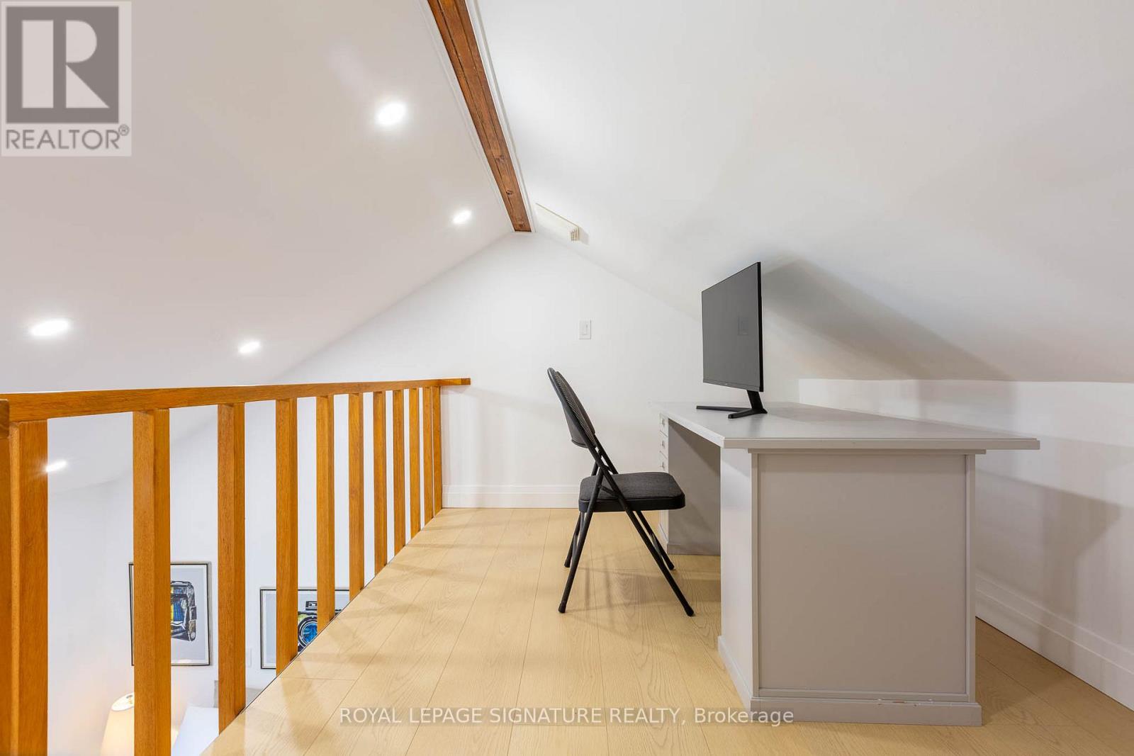 1969 Balsam Avenue, Mississauga, Ontario  L5J 1L3 - Photo 25 - W12486833