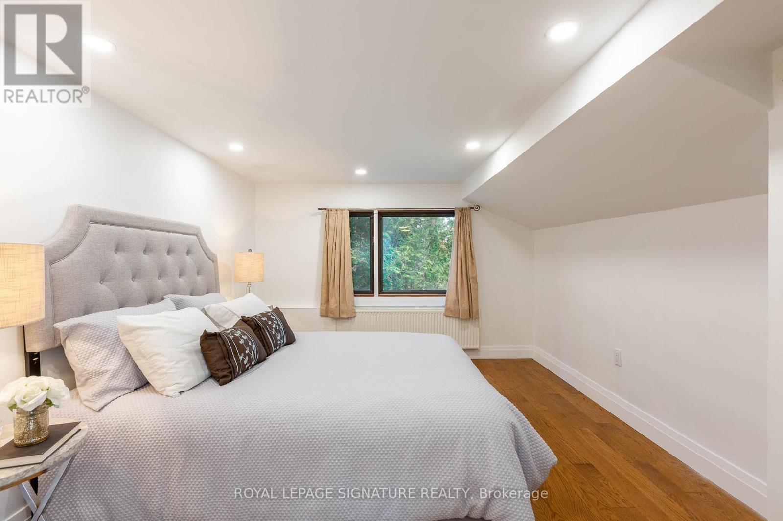 1969 Balsam Avenue, Mississauga, Ontario  L5J 1L3 - Photo 28 - W12486833