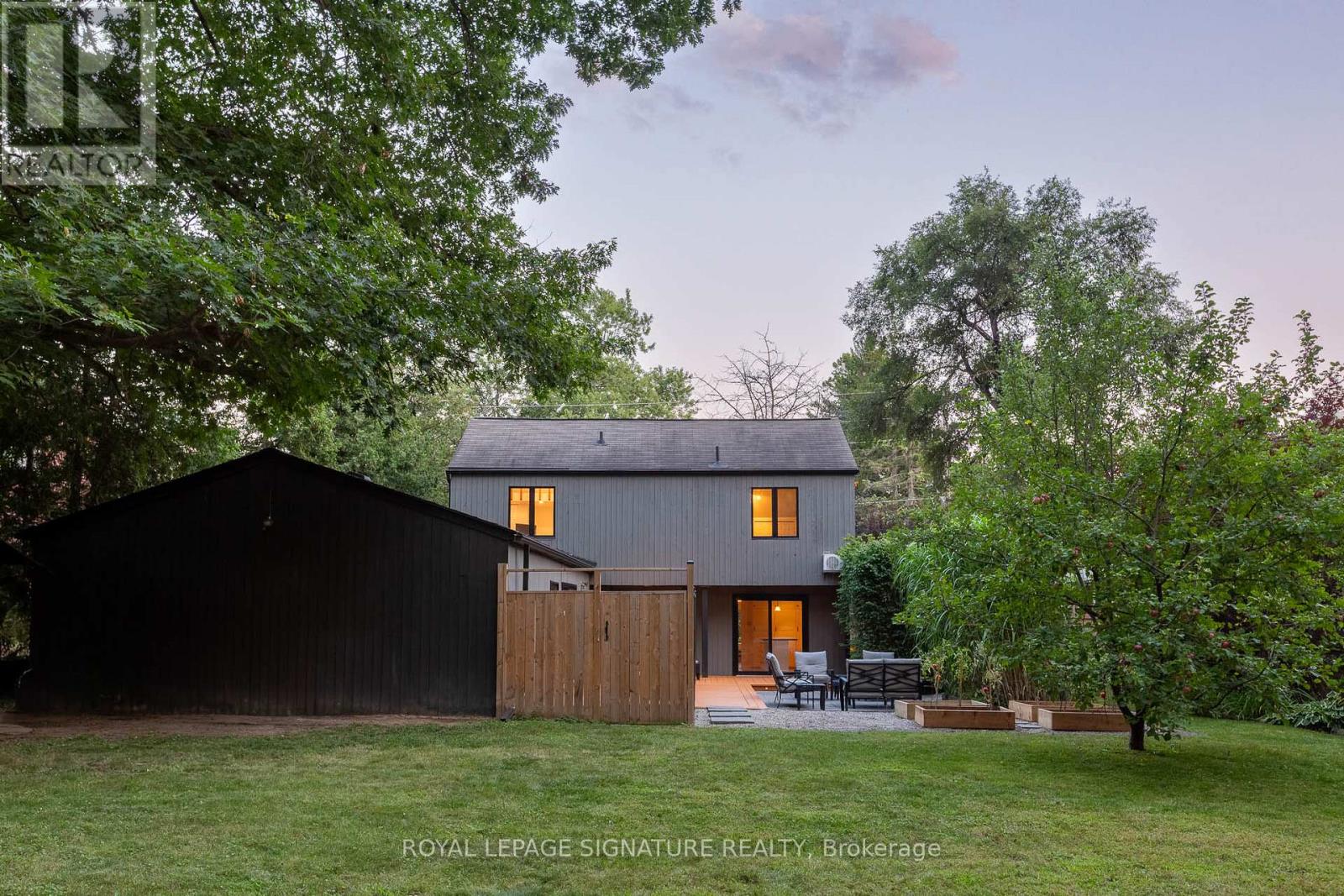 1969 Balsam Avenue, Mississauga, Ontario  L5J 1L3 - Photo 43 - W12486833