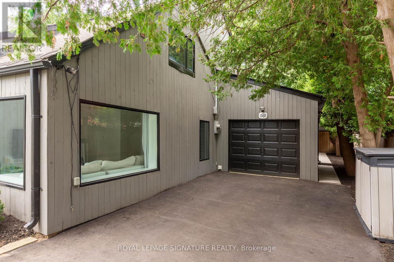 1969 Balsam Avenue, Mississauga, Ontario  L5J 1L3 - Photo 50 - W12486833