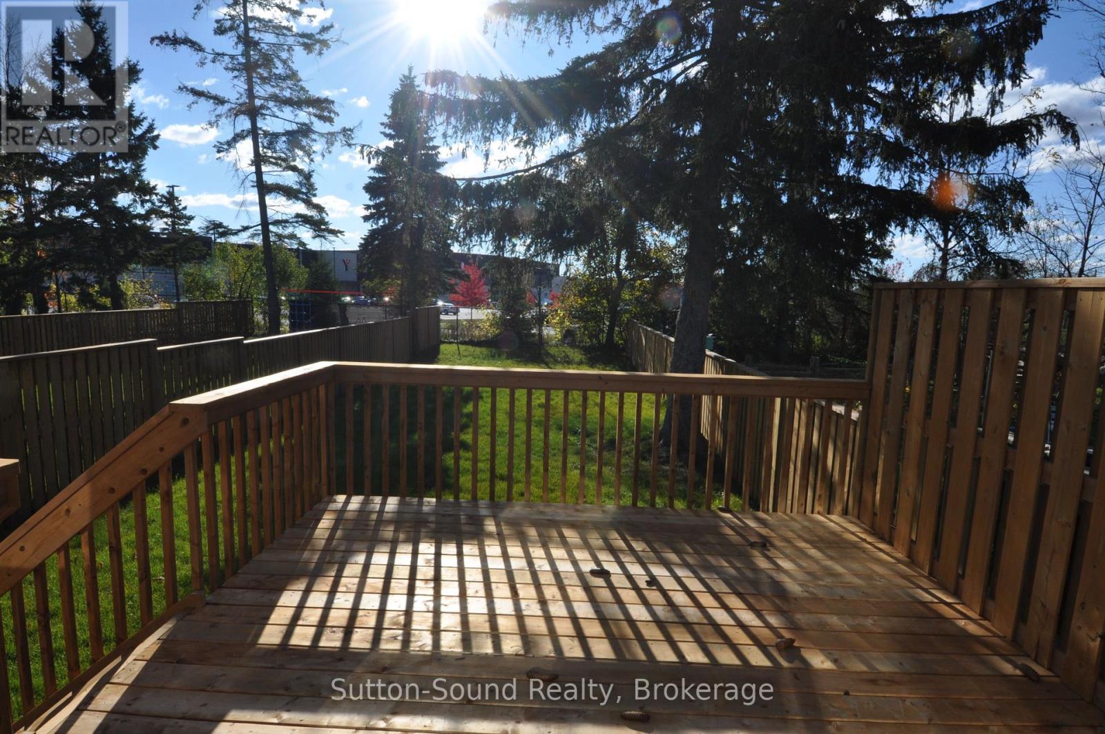 749 15th Street E, Owen Sound, Ontario  N4K 1X5 - Photo 16 - X12316674