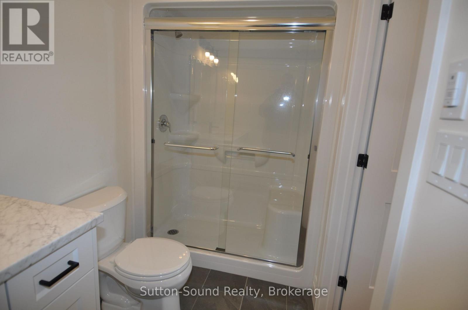 749 15th Street E, Owen Sound, Ontario  N4K 1X5 - Photo 14 - X12316674