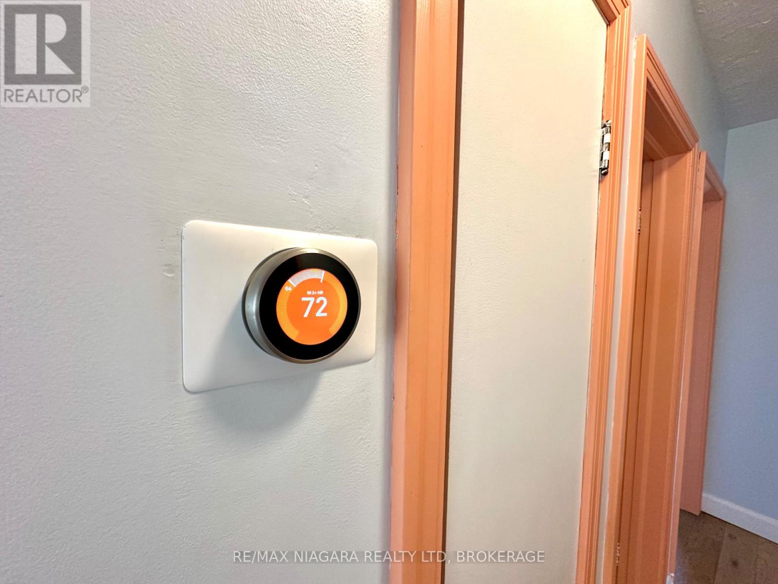 6376 Carlton Avenue, Niagara Falls, Ontario  L2G 5K3 - Photo 14 - X12486853