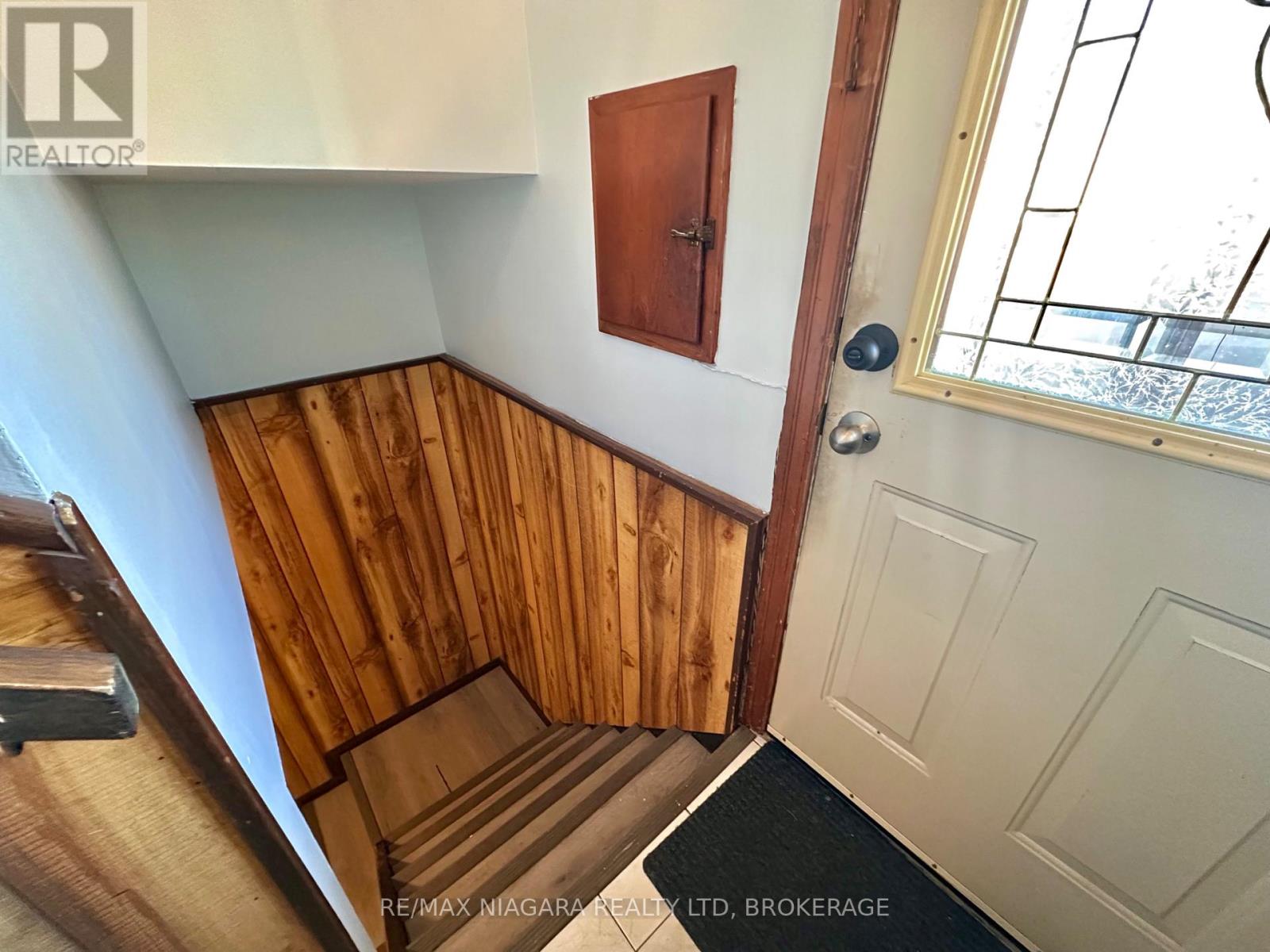 6376 Carlton Avenue, Niagara Falls, Ontario  L2G 5K3 - Photo 15 - X12486853