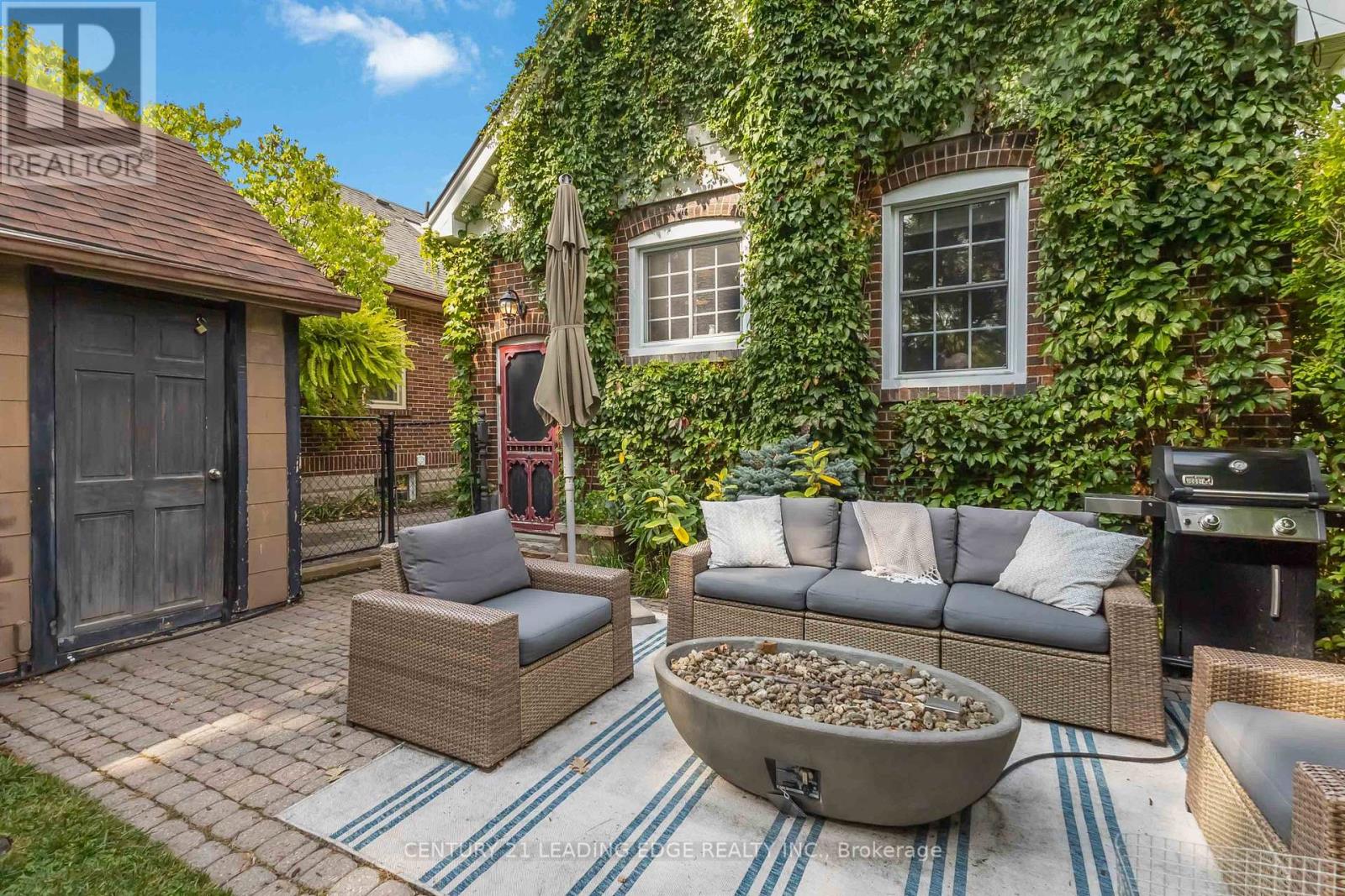 657 Emery Street, London South, Ontario  N6C 2G3 - Photo 29 - X12486828