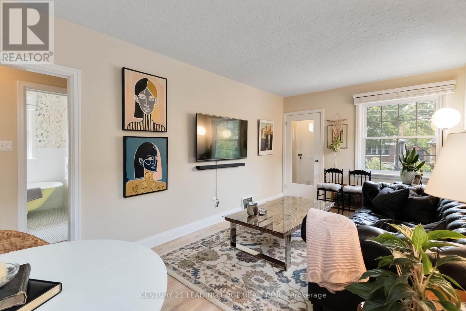 657 Emery Street, London South, Ontario  N6C 2G3 - Photo 4 - X12486828