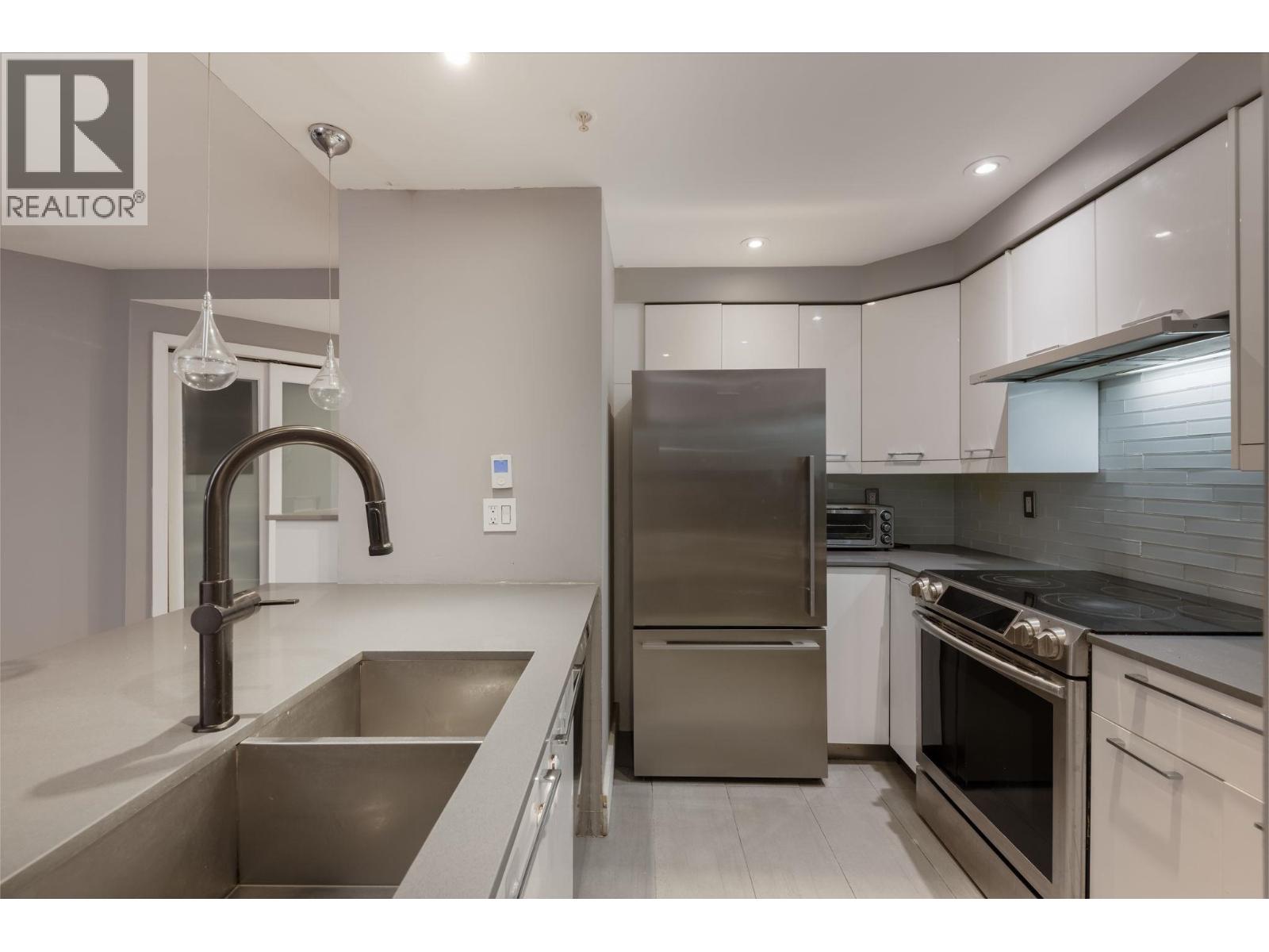 2101 388 Drake Street, Vancouver, British Columbia  V6B 6A8 - Photo 8 - R3062796