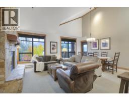 401 2202 GONDOLA WAY