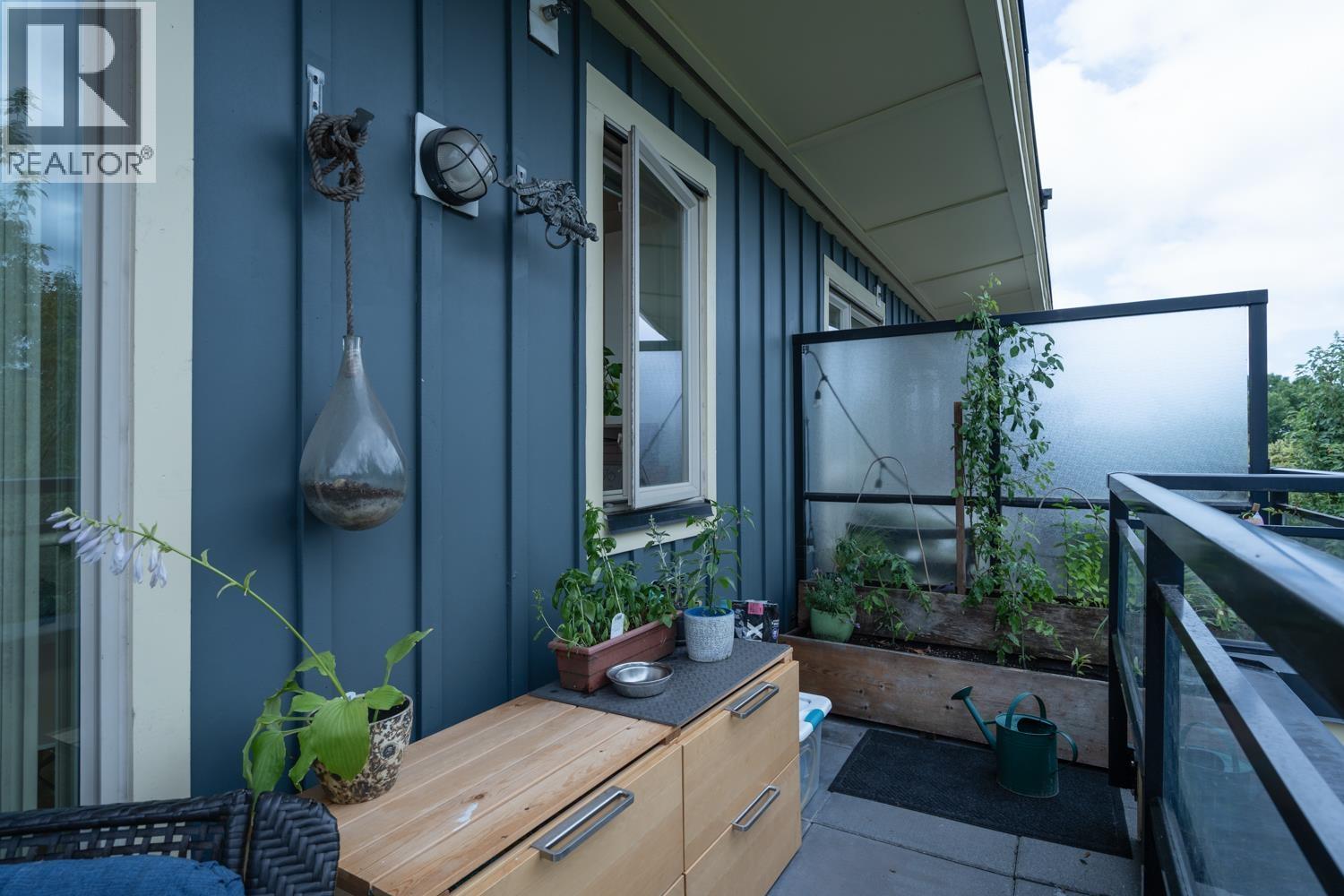 PH1 688 E 17TH AVENUE, Vancouver, British Columbia