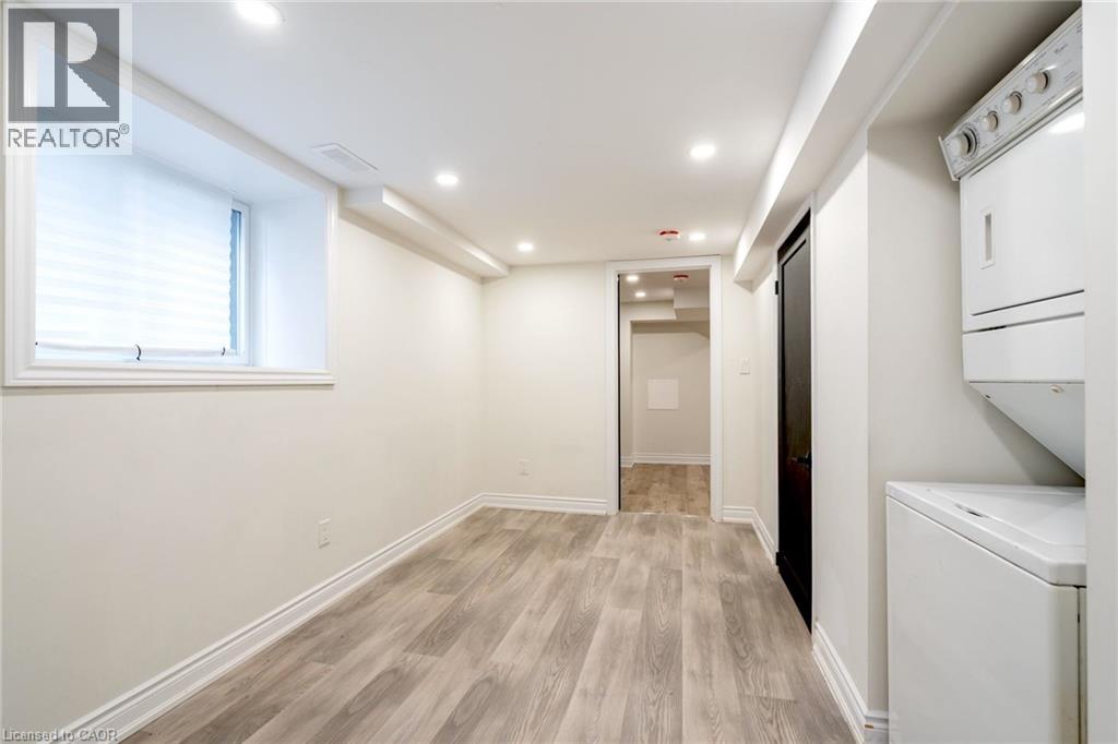 360 Cannon Street E, Hamilton, Ontario  L8L 2C2 - Photo 5 - 40783933