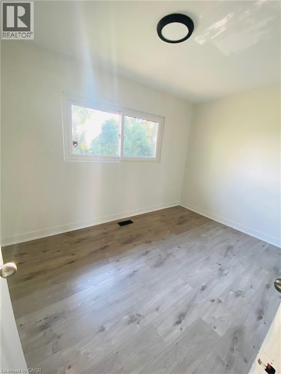 1379 Freeport Drive, Mississauga, Ontario  L5C 1S5 - Photo 13 - 40782553