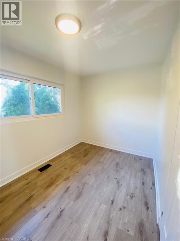 1379 Freeport Drive, Mississauga, Ontario  L5C 1S5 - Photo 16 - 40782553