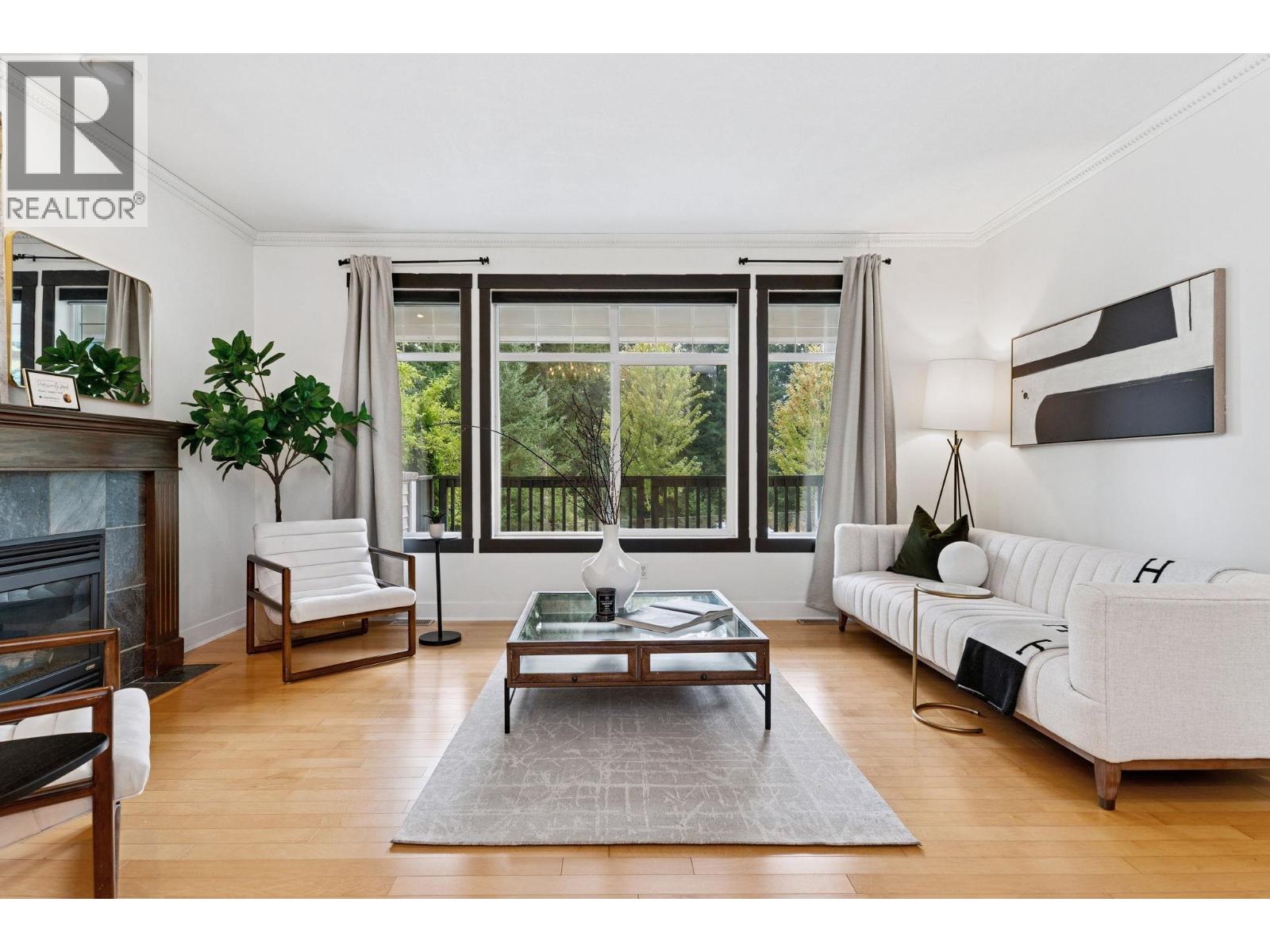 1855 Parkway Boulevard, Coquitlam, British Columbia  V3E 3L4 - Photo 3 - R3062828