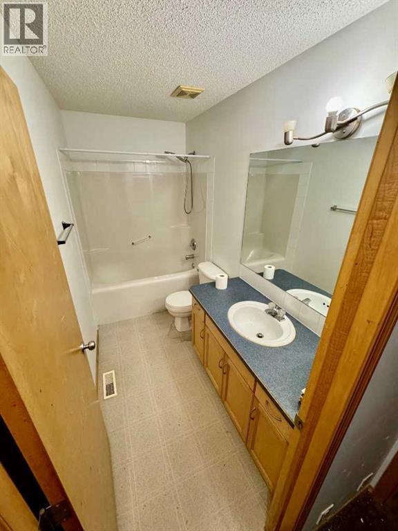 146 Coverton Heights Ne, Calgary, Alberta  T3K 5B2 - Photo 15 - A2267393