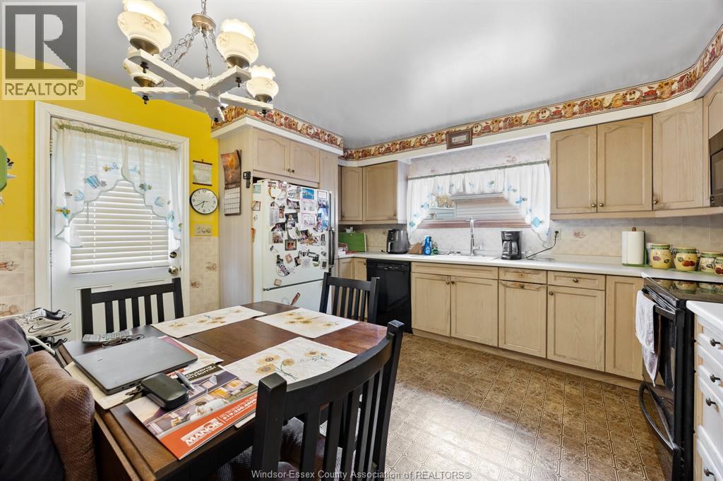 3706 Bliss, Windsor, Ontario  N8W 3C2 - Photo 10 - 25027323