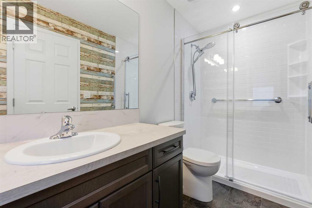 5 Osborne Gate Sw, Airdrie, Alberta  T4B 4G3 - Photo 15 - A2265259