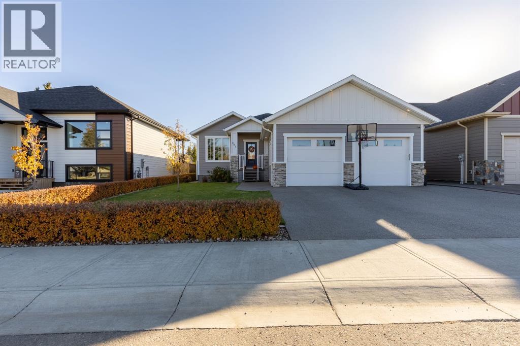 803 Gibbons Avenue N, Picture Butte, Alberta