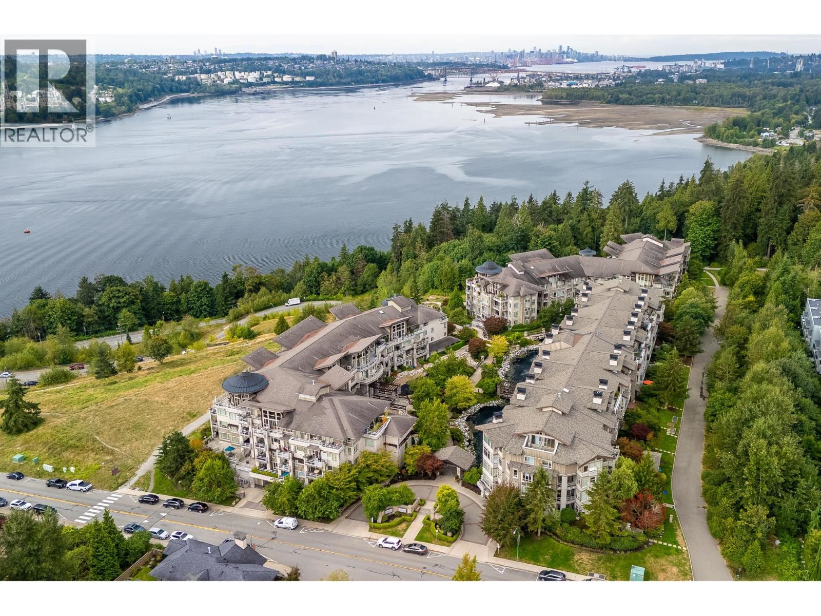 301 560 Raven Woods Drive, North Vancouver, British Columbia  V7G 2T3 - Photo 35 - R3037823