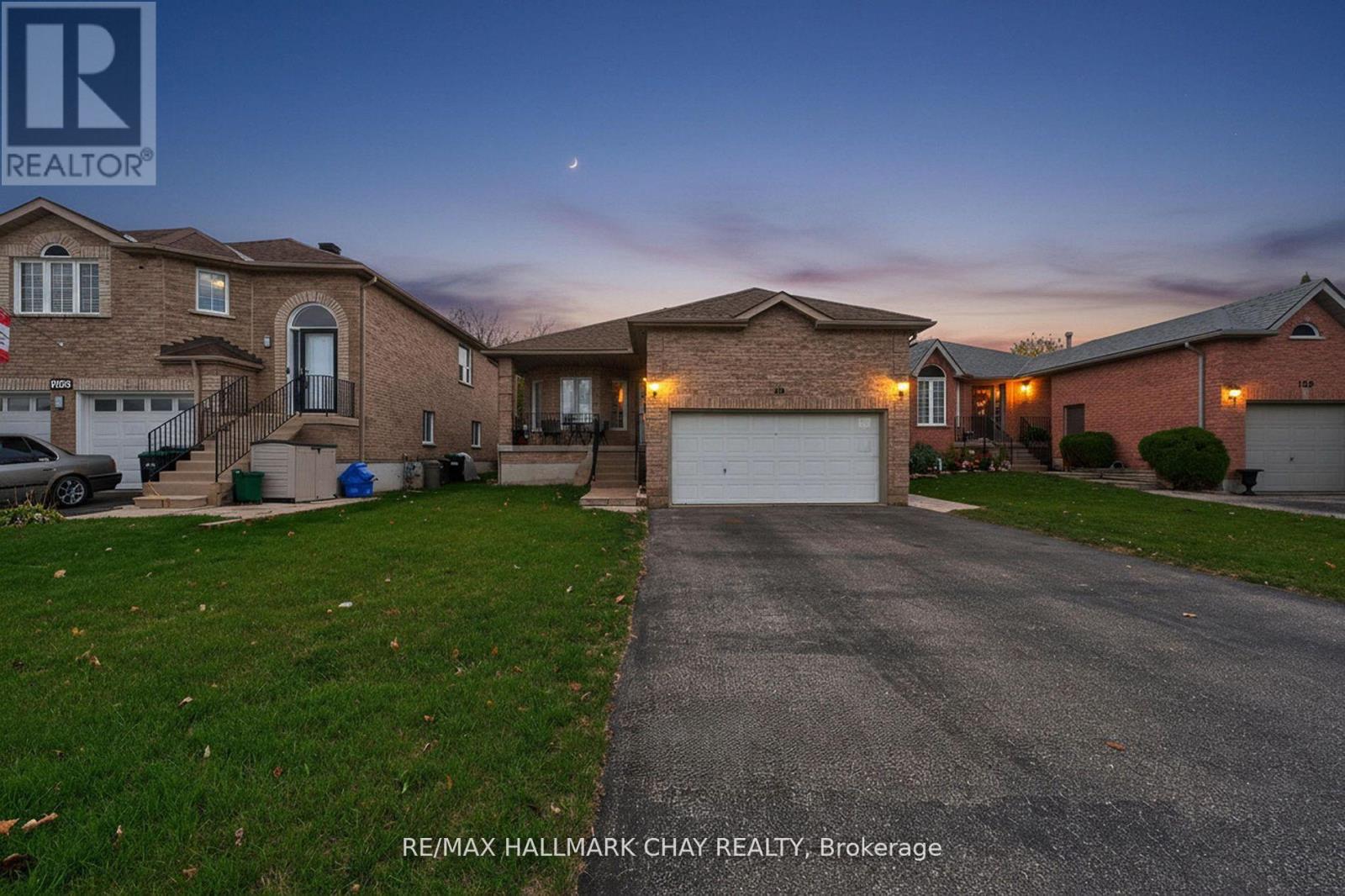 LOWER - 158 PRINGLE DRIVE, Barrie, Ontario