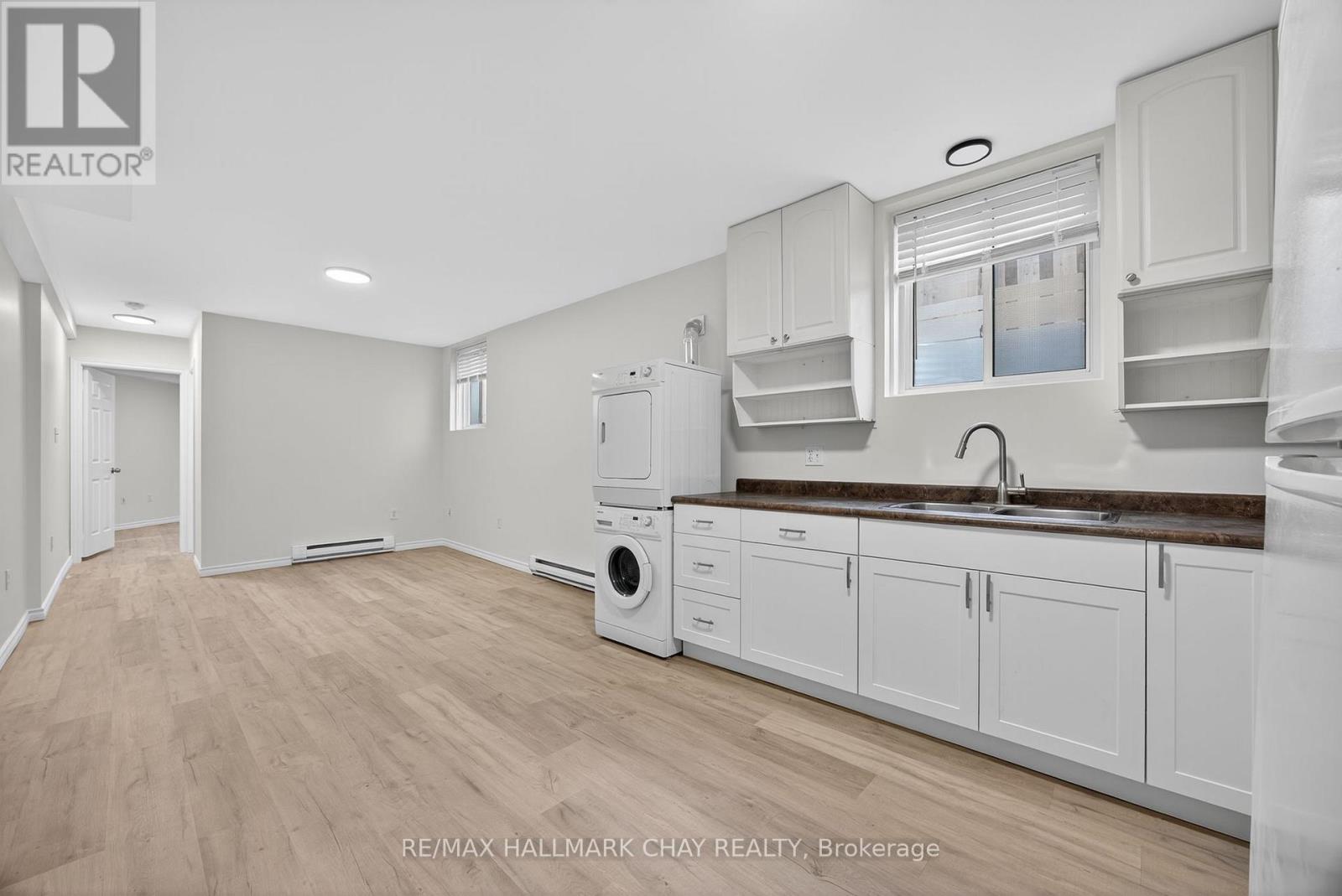 Lower - 158 Pringle Drive, Barrie, Ontario  L4N 0R3 - Photo 5 - S12486044