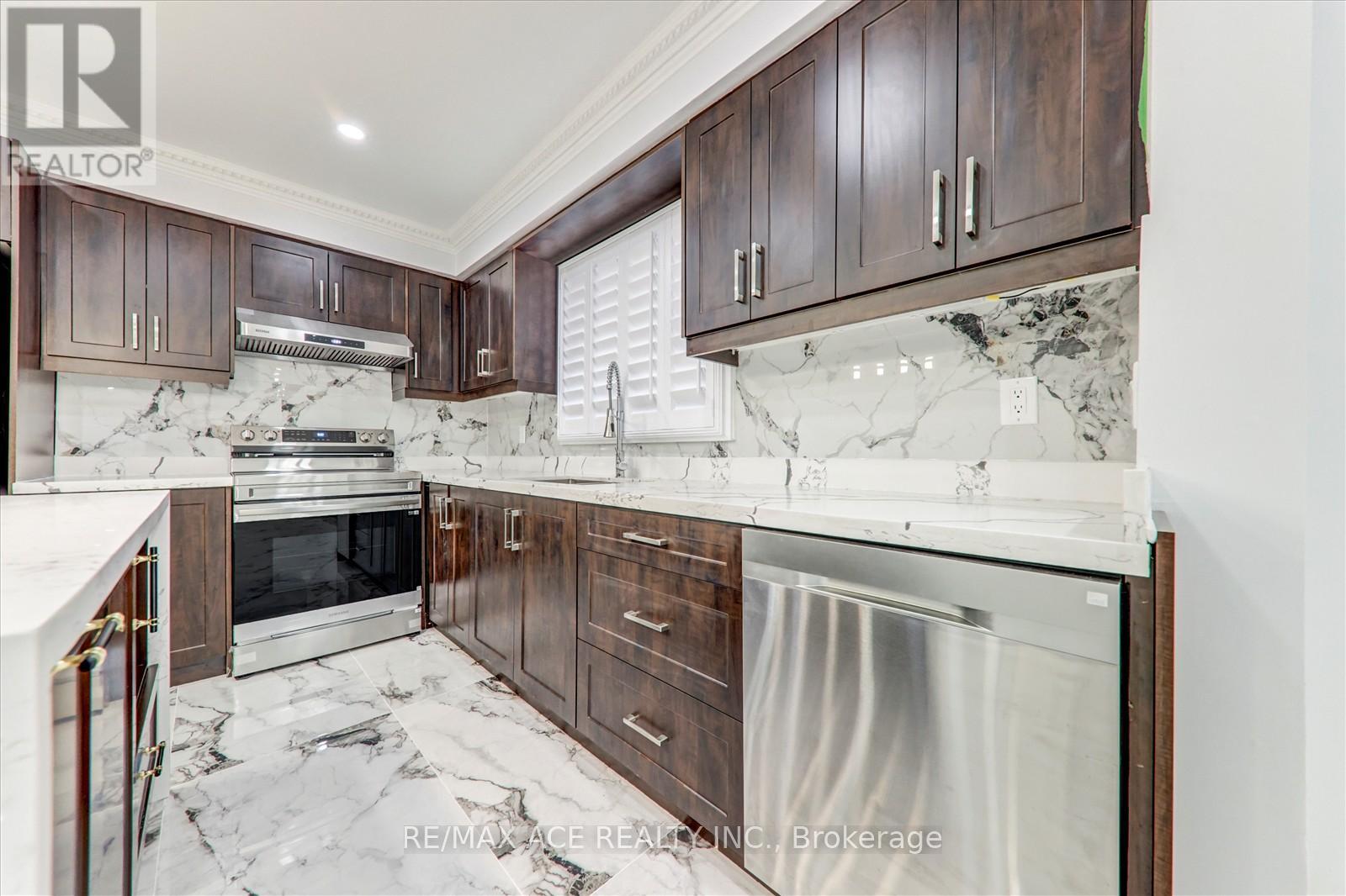 Main - 418 Military Trail, Toronto, Ontario  M1E 4Z3 - Photo 12 - E12486852