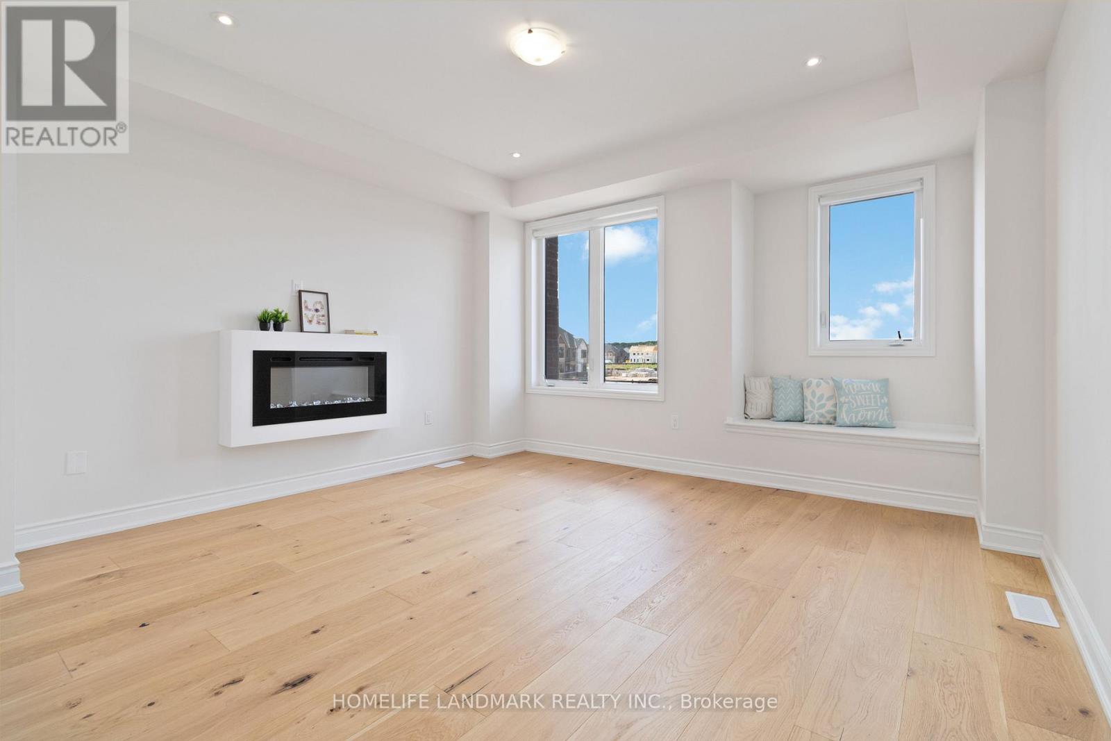 3303 Sixth Line, Oakville, Ontario  L6H 0Z6 - Photo 16 - W12486849