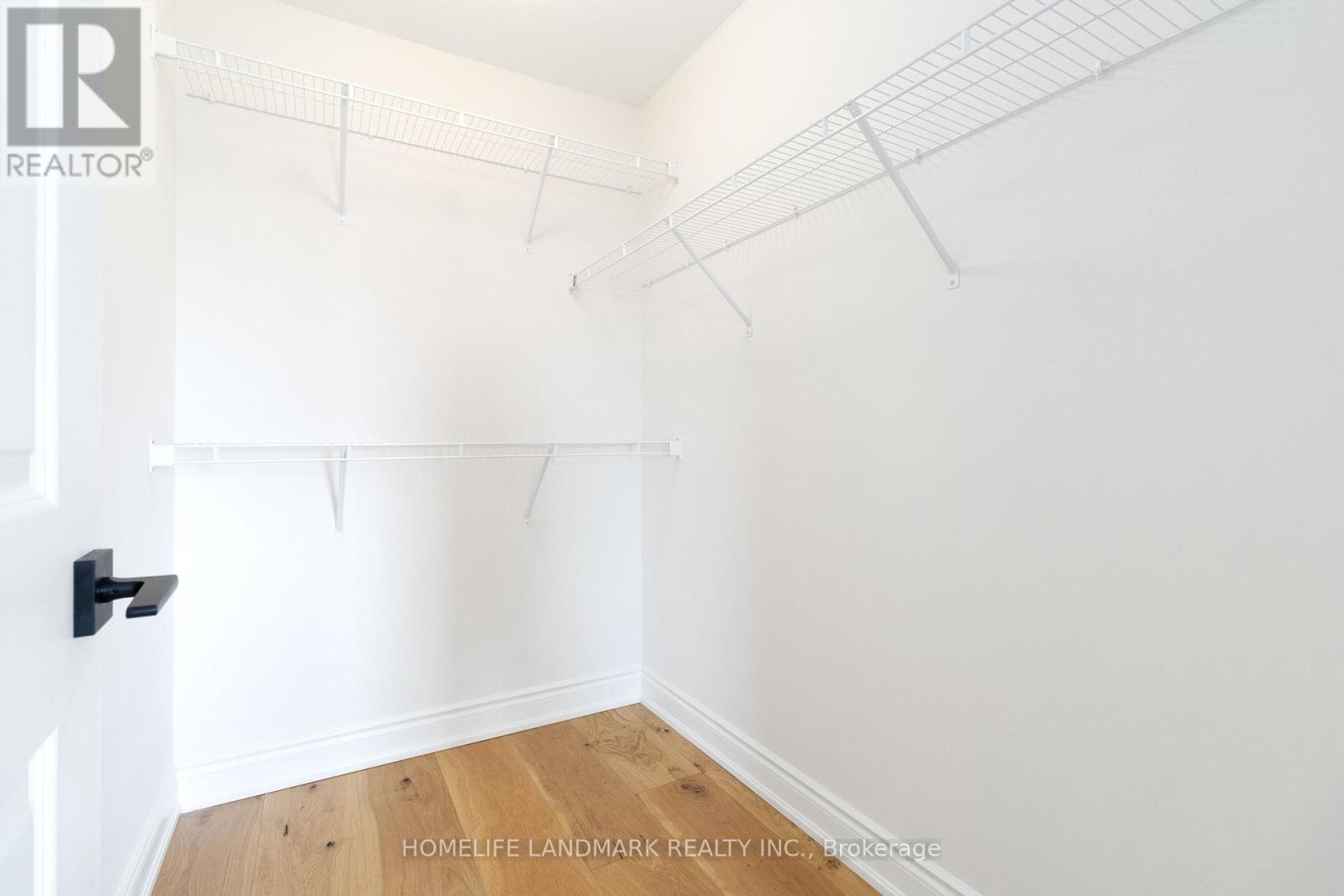 3303 Sixth Line, Oakville, Ontario  L6H 0Z6 - Photo 27 - W12486849