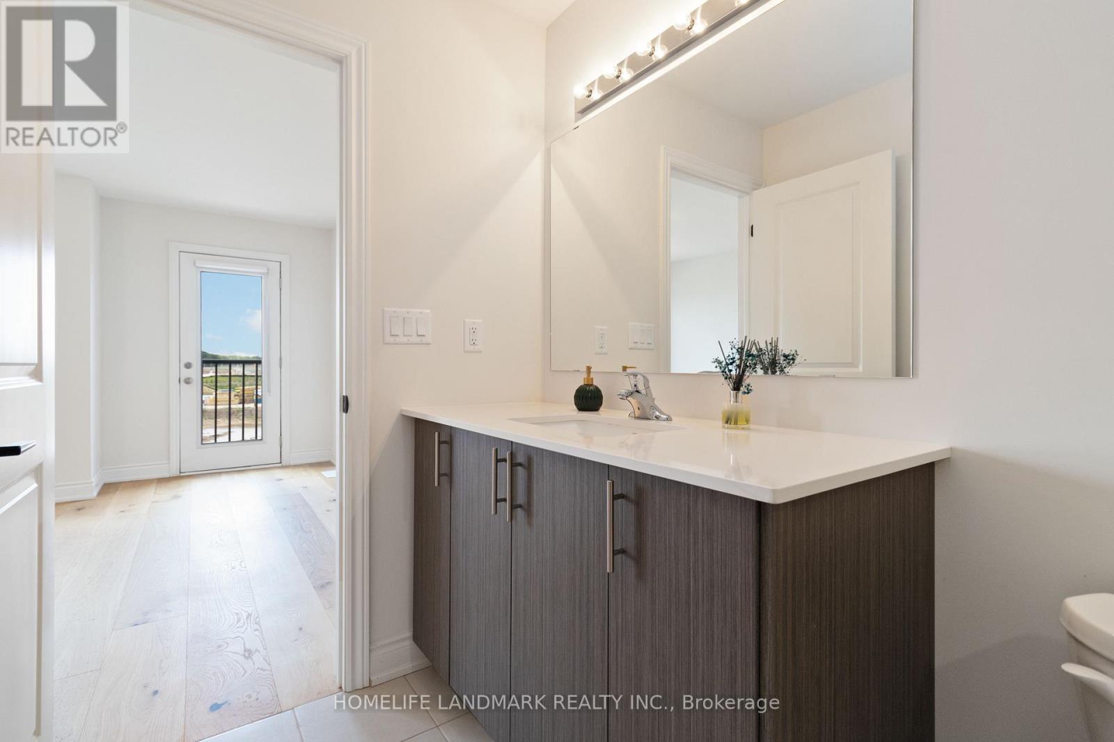 3303 Sixth Line, Oakville, Ontario  L6H 0Z6 - Photo 29 - W12486849