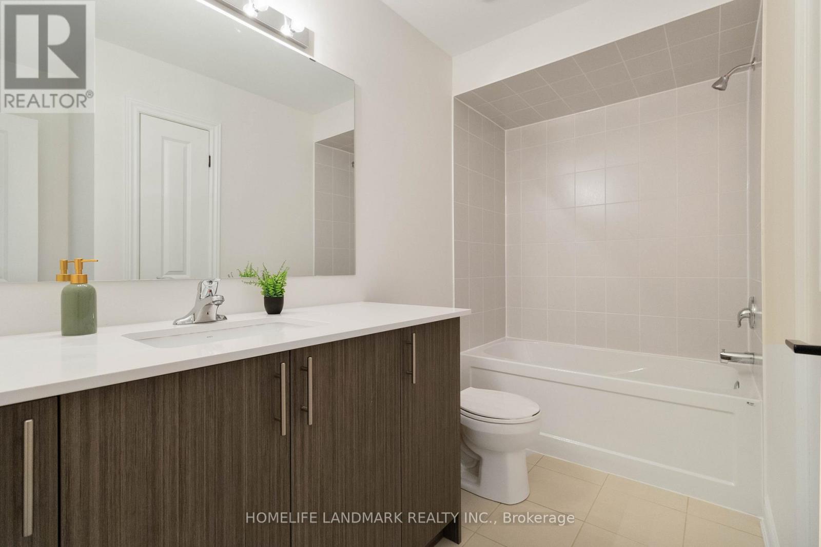 3303 Sixth Line, Oakville, Ontario  L6H 0Z6 - Photo 32 - W12486849