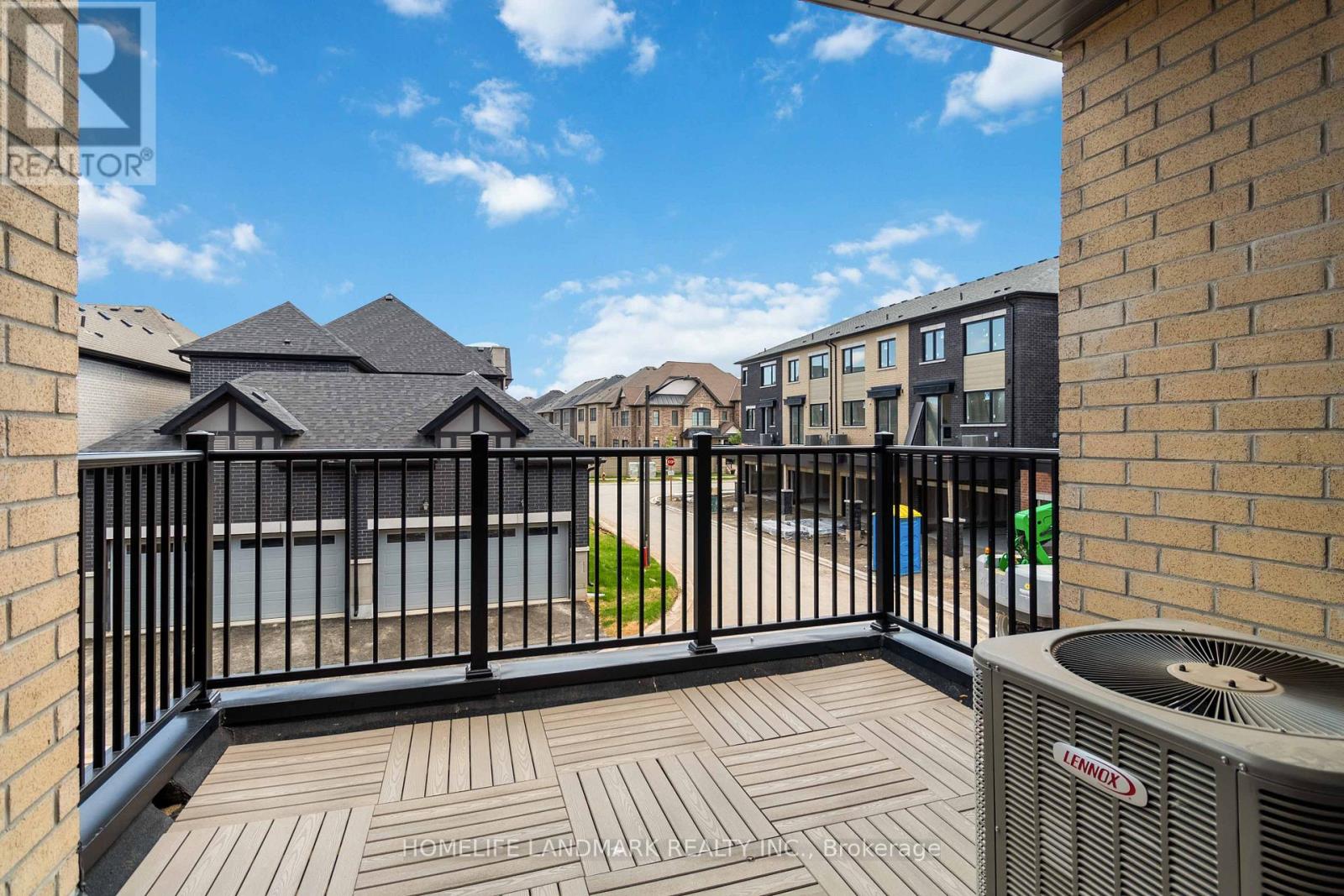 3303 Sixth Line, Oakville, Ontario  L6H 0Z6 - Photo 39 - W12486849