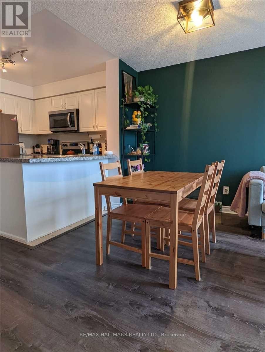 Ph09 - 5 Michael Power Place, Toronto, Ontario  M9A 0A3 - Photo 6 - W12486850