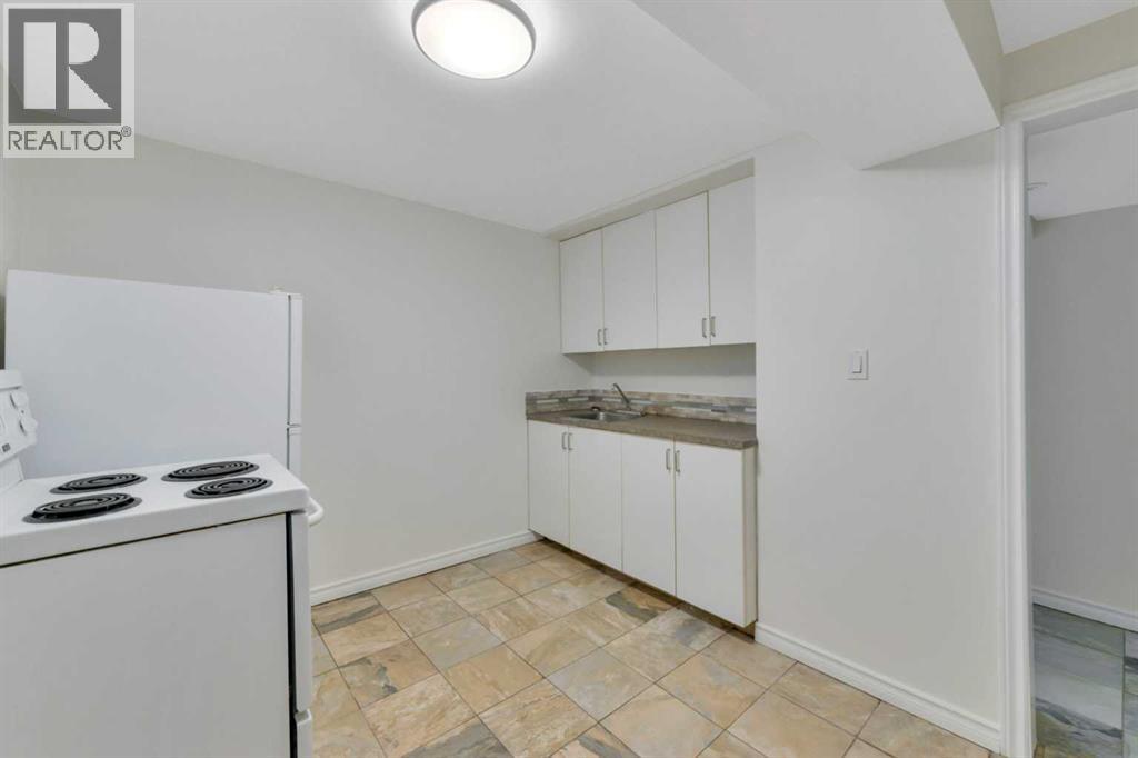 11 Fir Street, Red Deer, Alberta  T4N 4Y3 - Photo 23 - A2264121