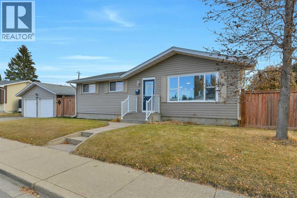 11 Fir Street, Red Deer, Alberta  T4N 4Y3 - Photo 34 - A2264121