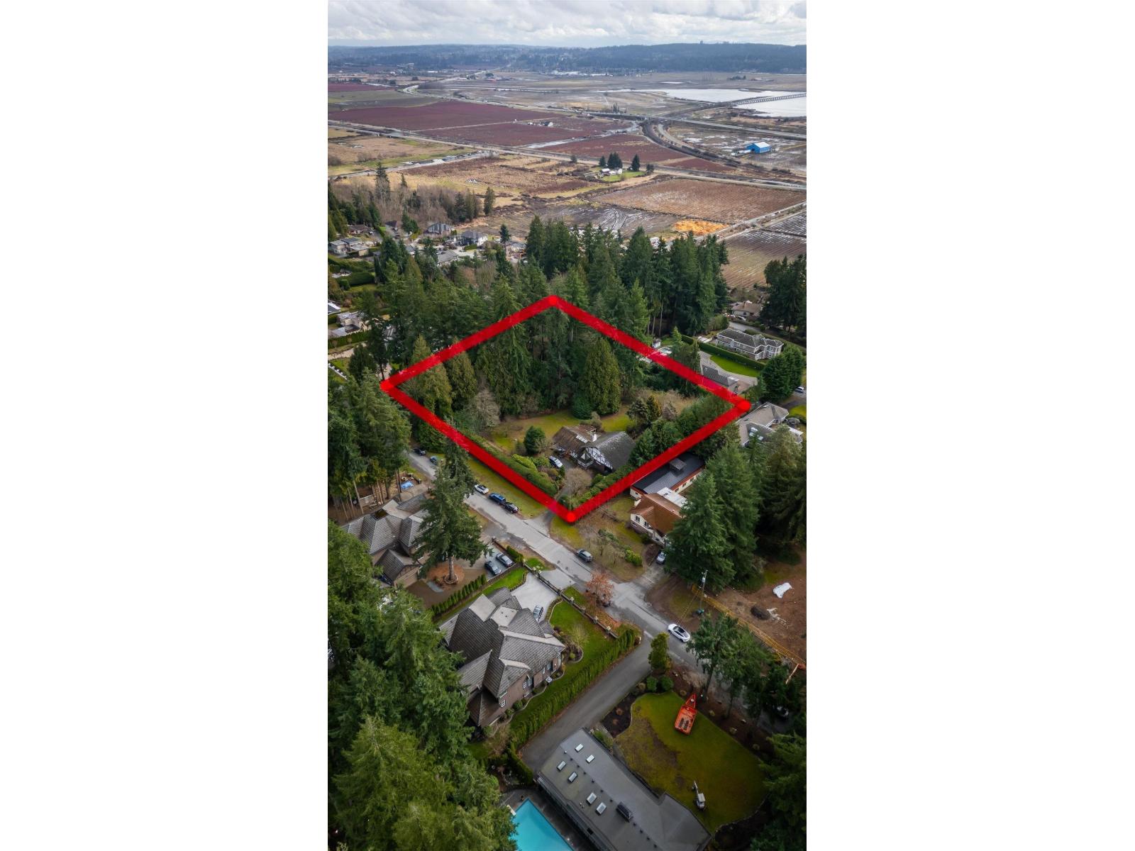 12672 54 Avenue, Surrey, British Columbia  V3X 3C2 - Photo 2 - R3055306