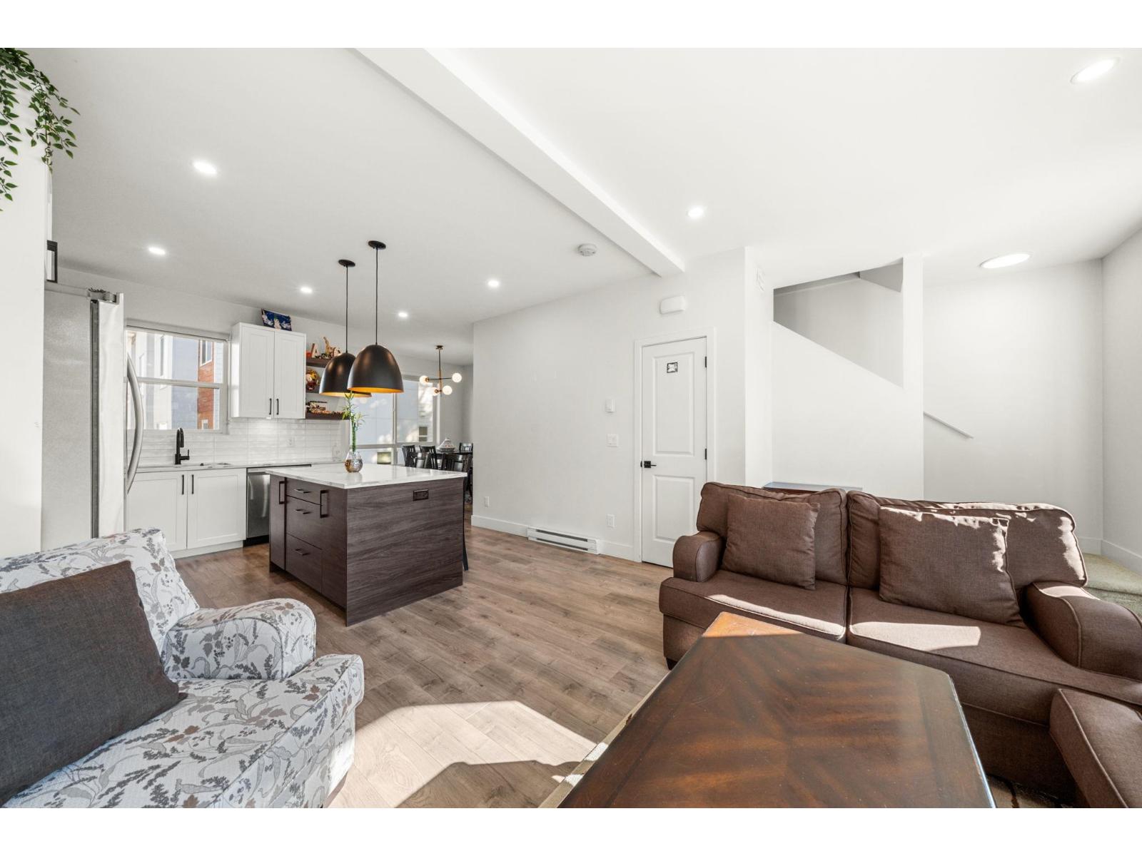 5 27640 Lantern Avenue, Abbotsford, British Columbia  V4X 1M3 - Photo 6 - R3062310