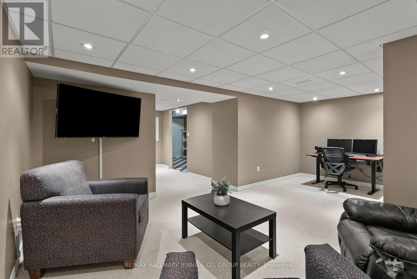 364 Stoneway Drive, Ottawa, Ontario  K2G 6G7 - Photo 27 - X12486893