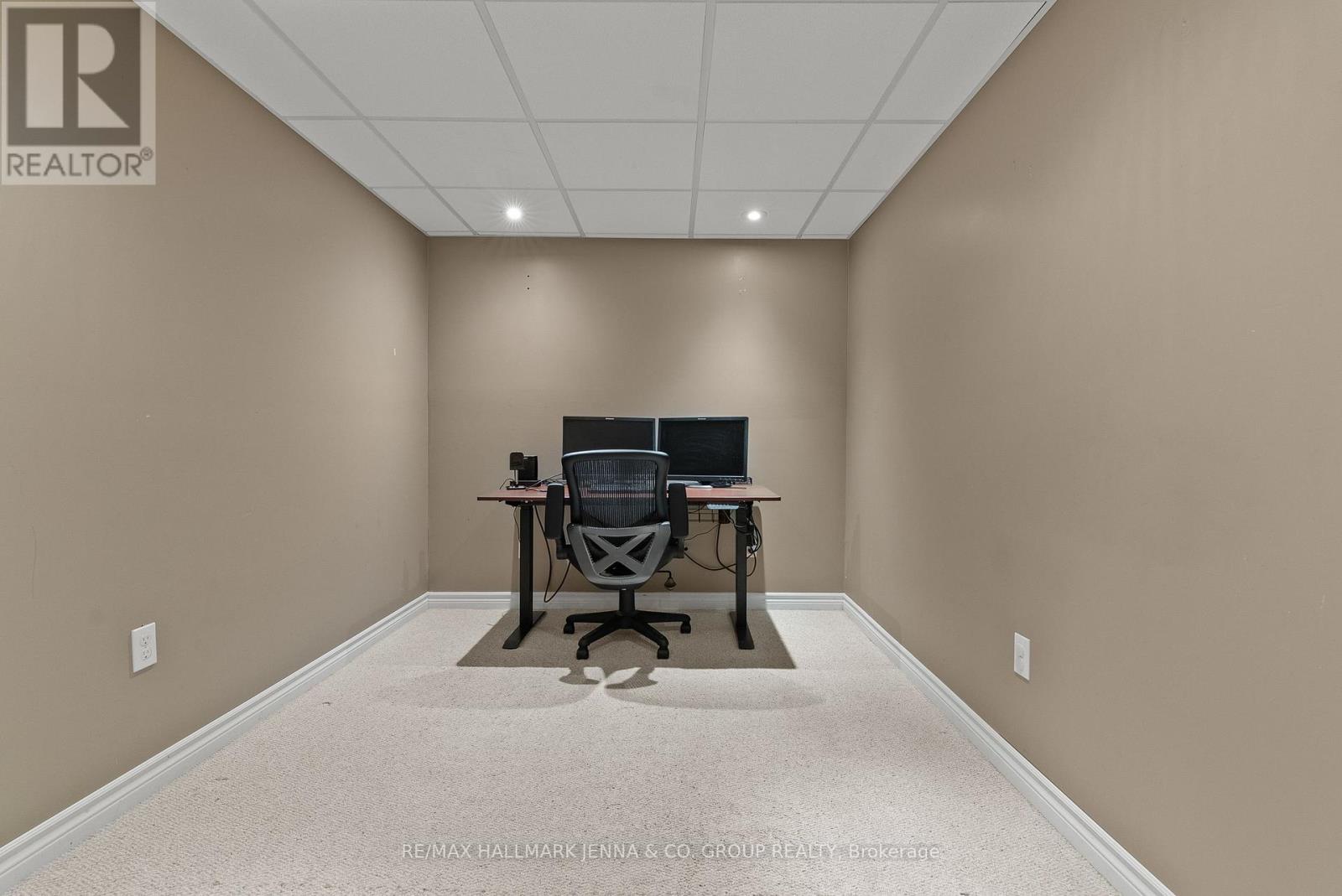 364 Stoneway Drive, Ottawa, Ontario  K2G 6G7 - Photo 28 - X12486893