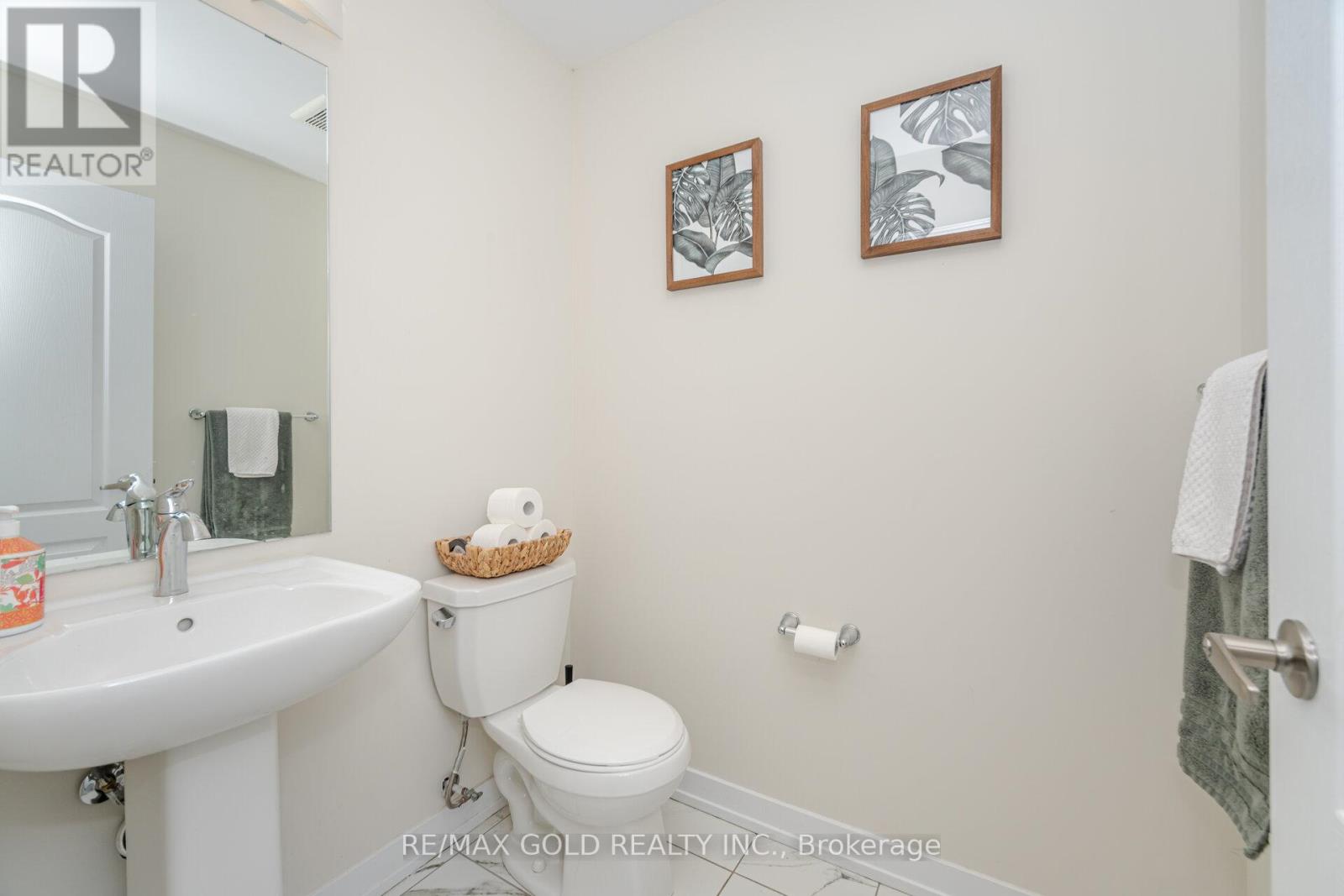 128 Whithorn Crescent, Haldimand, Ontario  N3W 0G4 - Photo 14 - X12486861